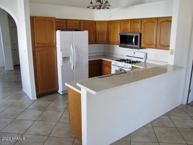 PUEBLO DEL SOL COUNTRY CLUB ESTATES UNIT 1 - Residential Lease