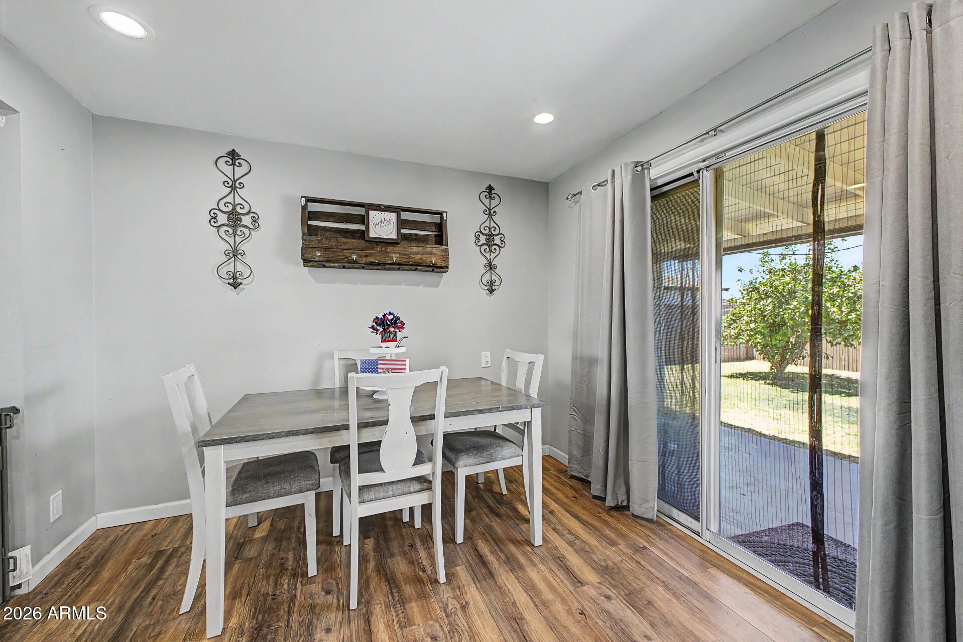 PARADISE PARKWAY 2 - Residential