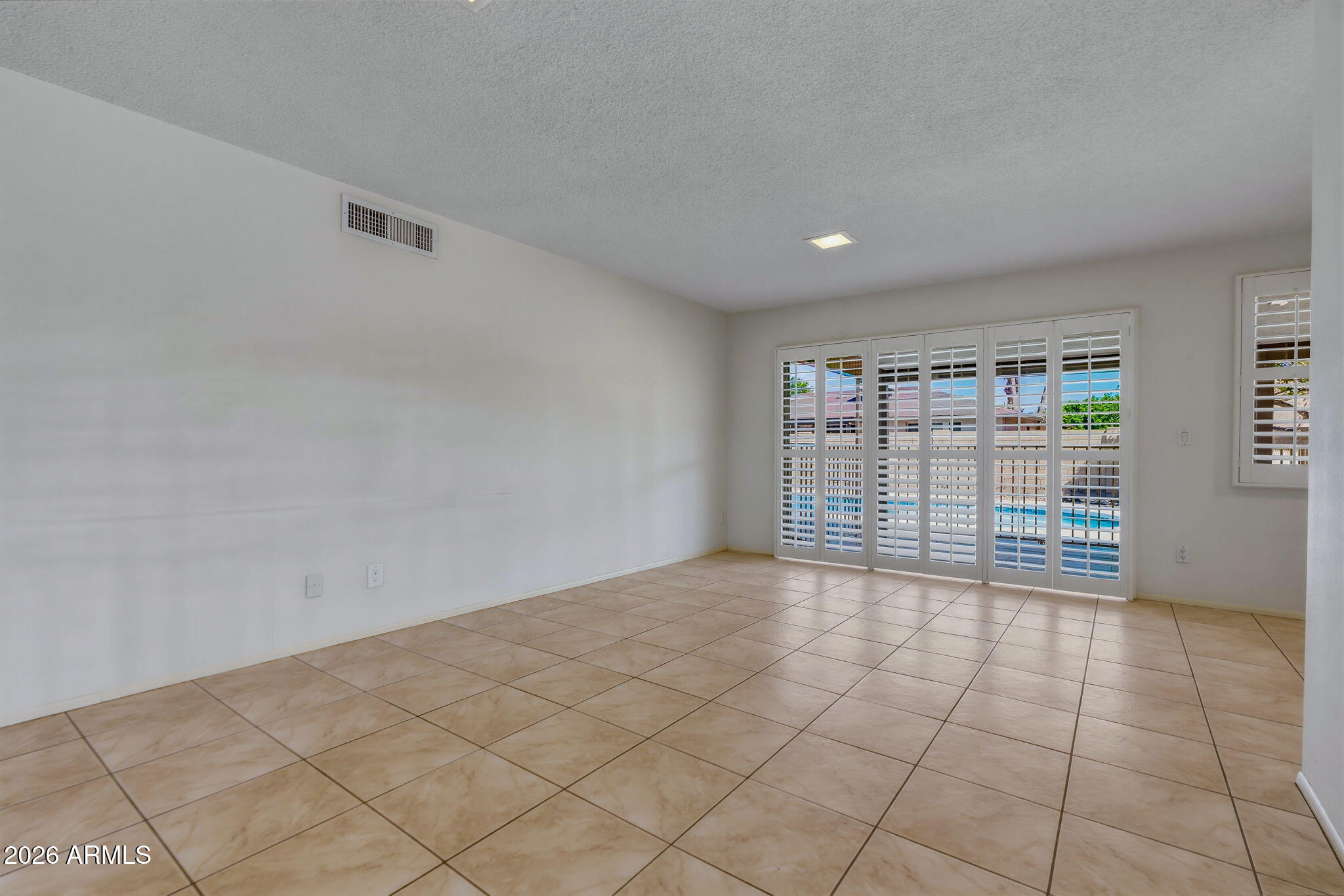 Northern Palms - Residential