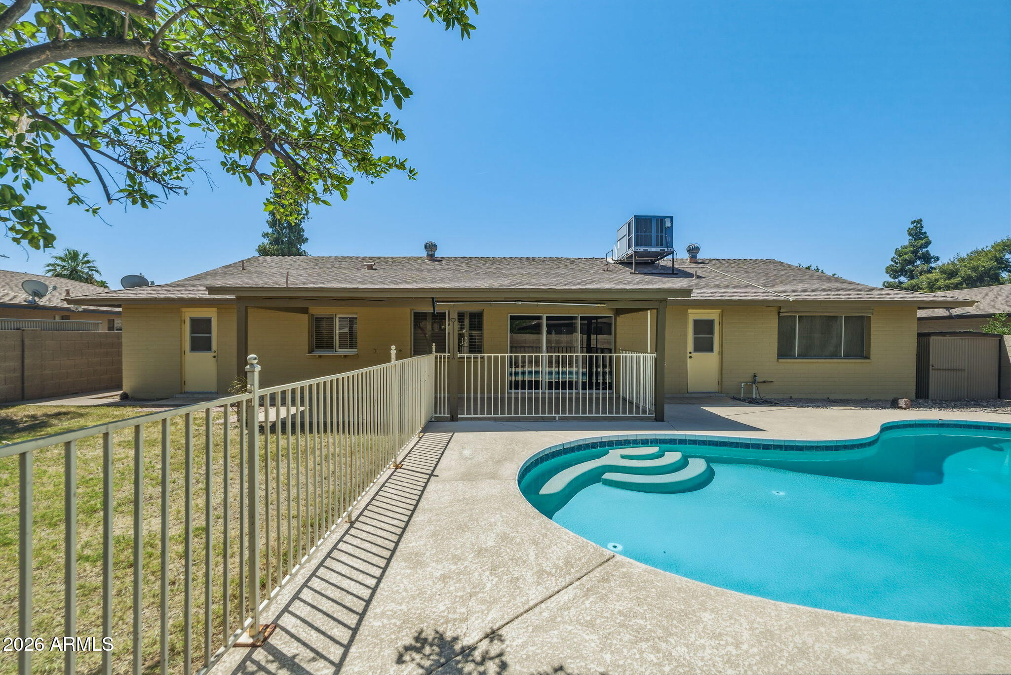 Northern Palms - Residential