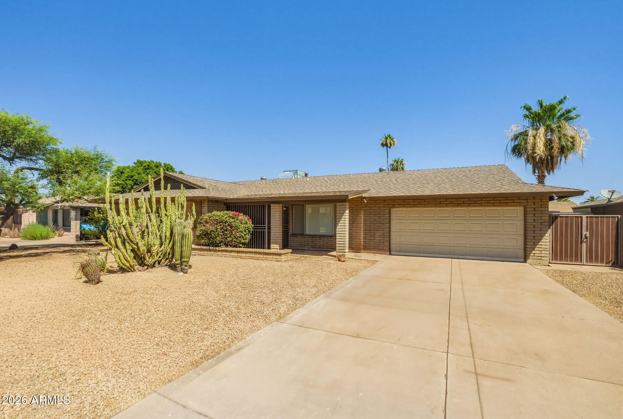Northern Palms - Residential