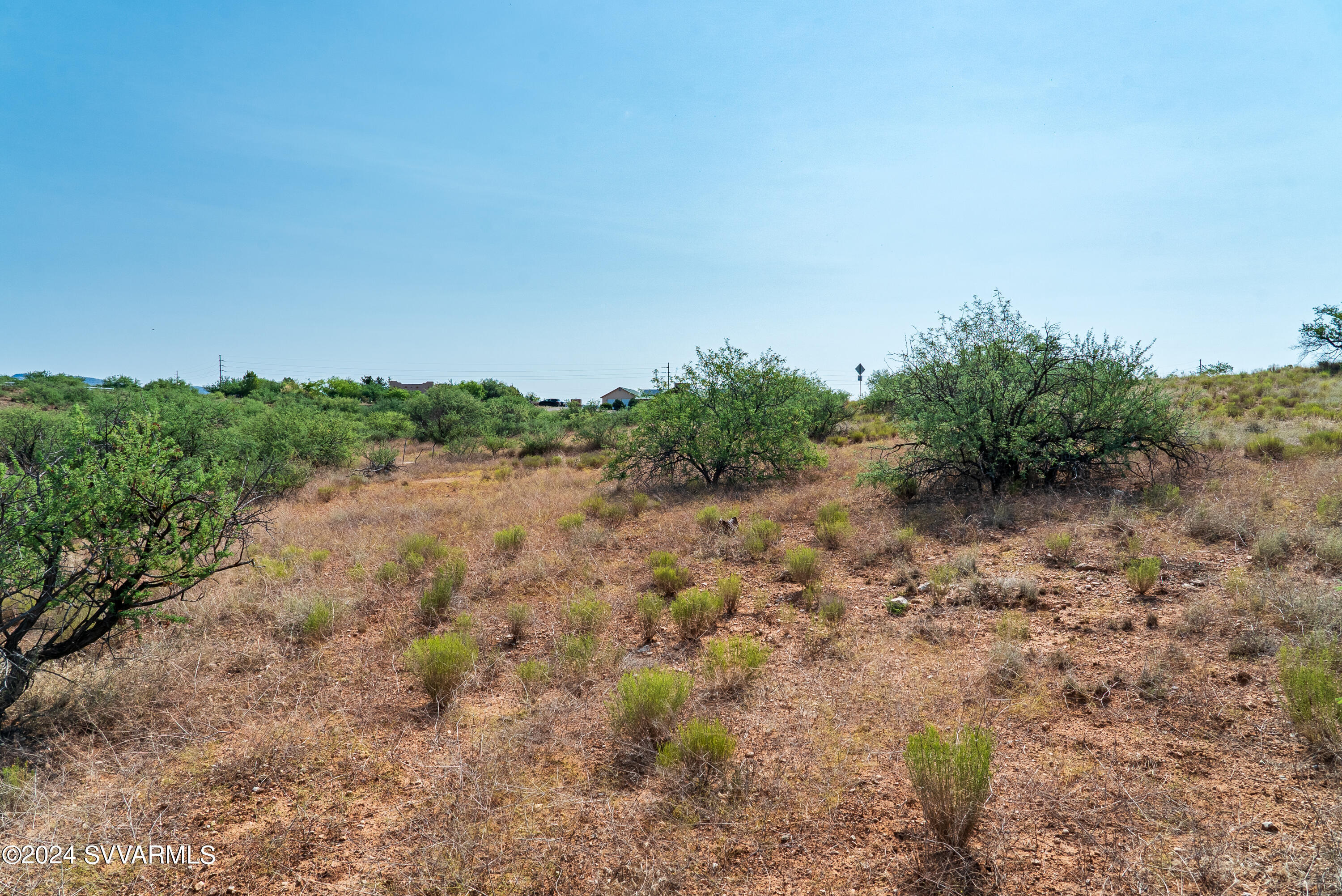 Under 5 Acres - Land