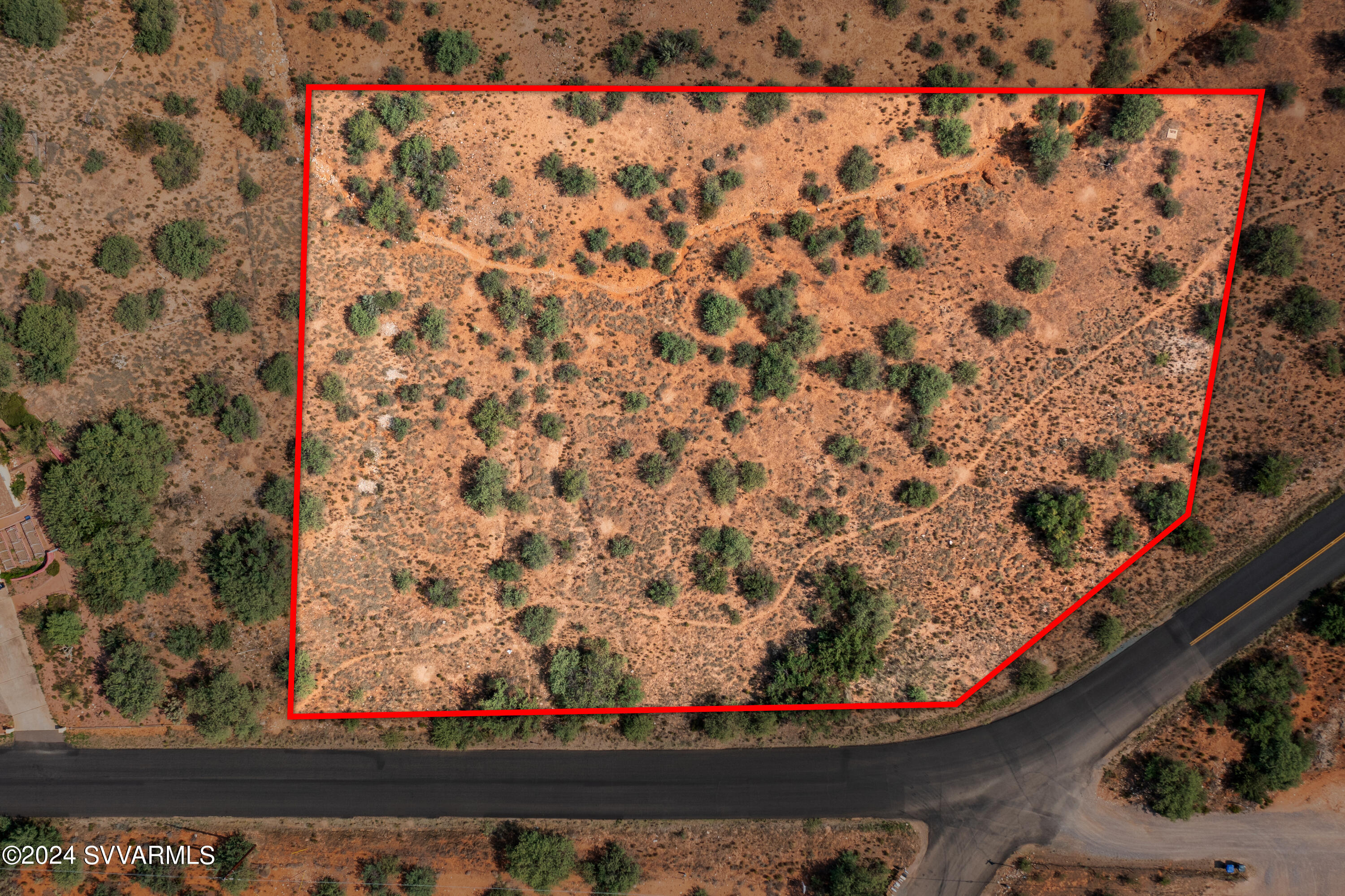 Under 5 Acres - Land