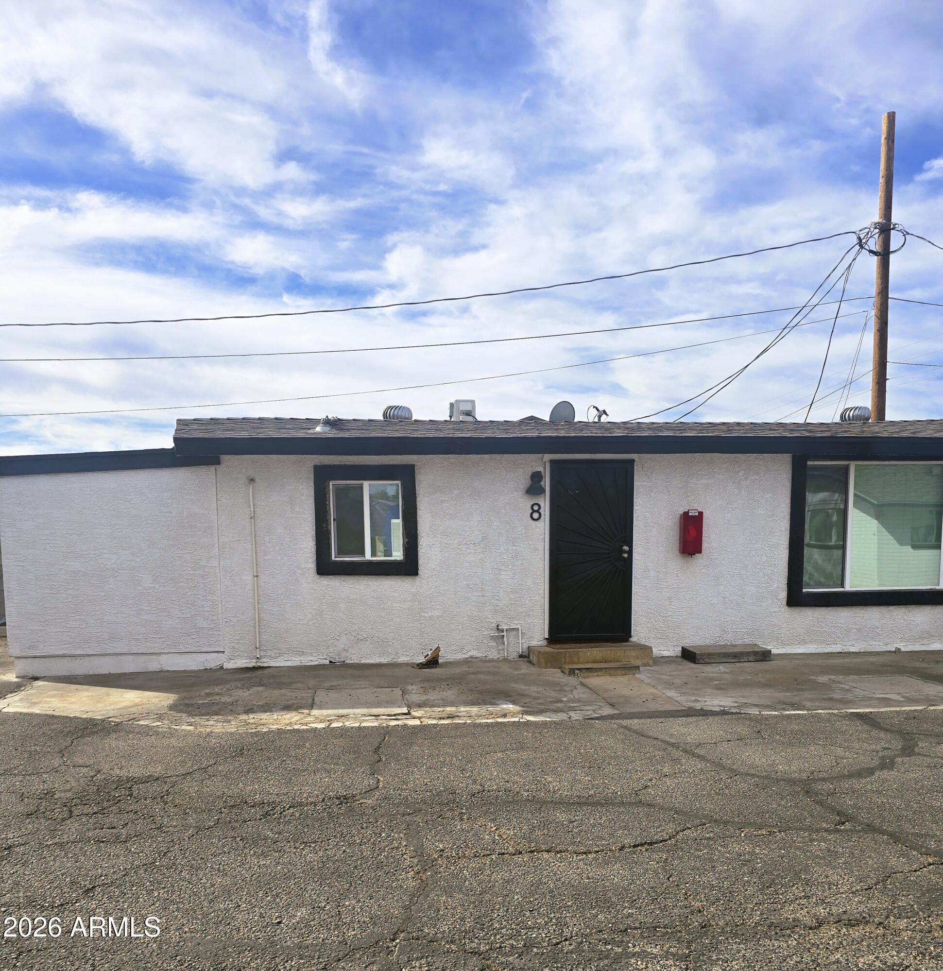 CAMELBACK GARDENS - Residential Income