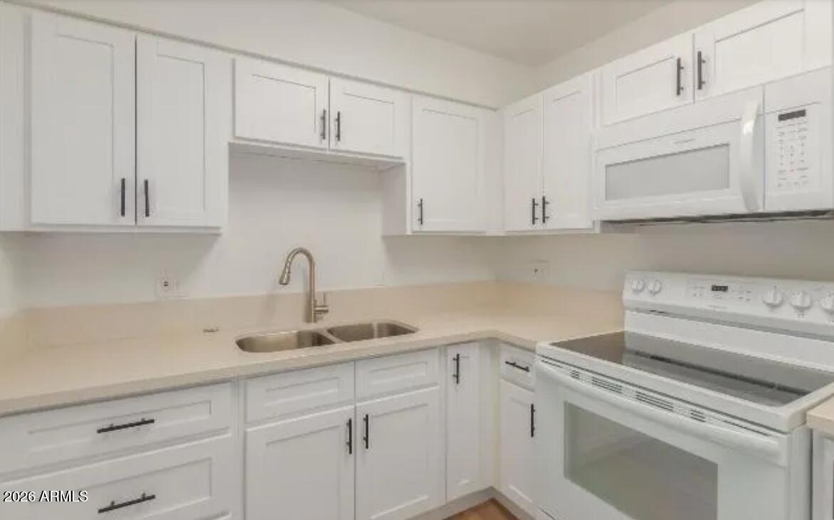 CAMELBACK GARDENS - Residential Income