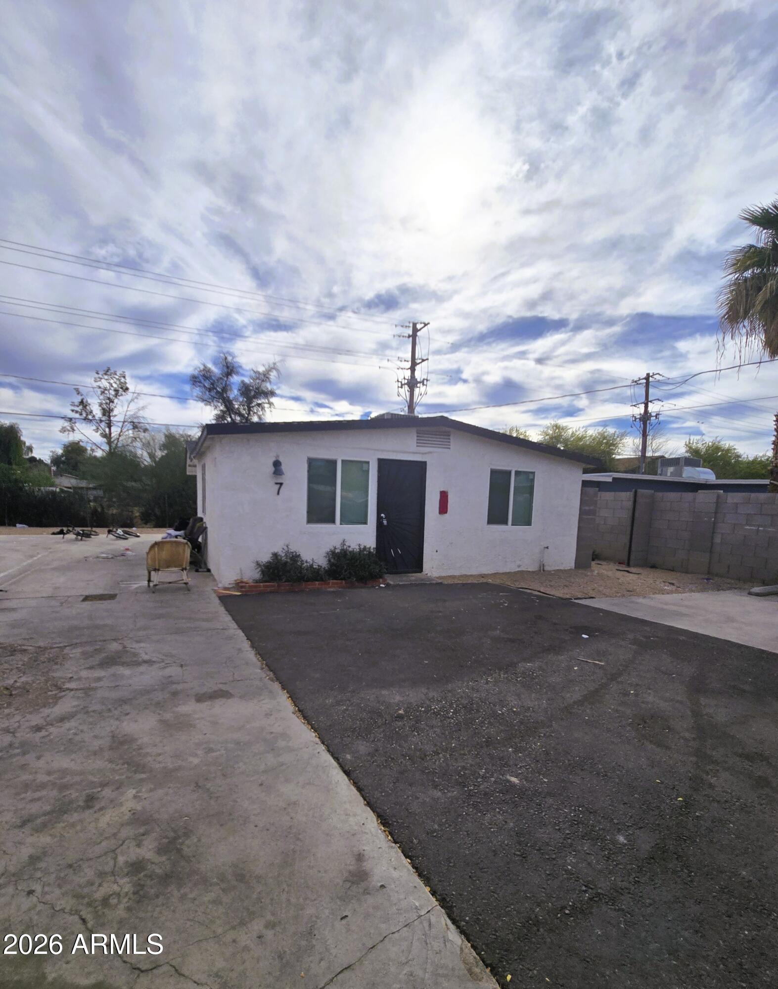 CAMELBACK GARDENS - Residential Income