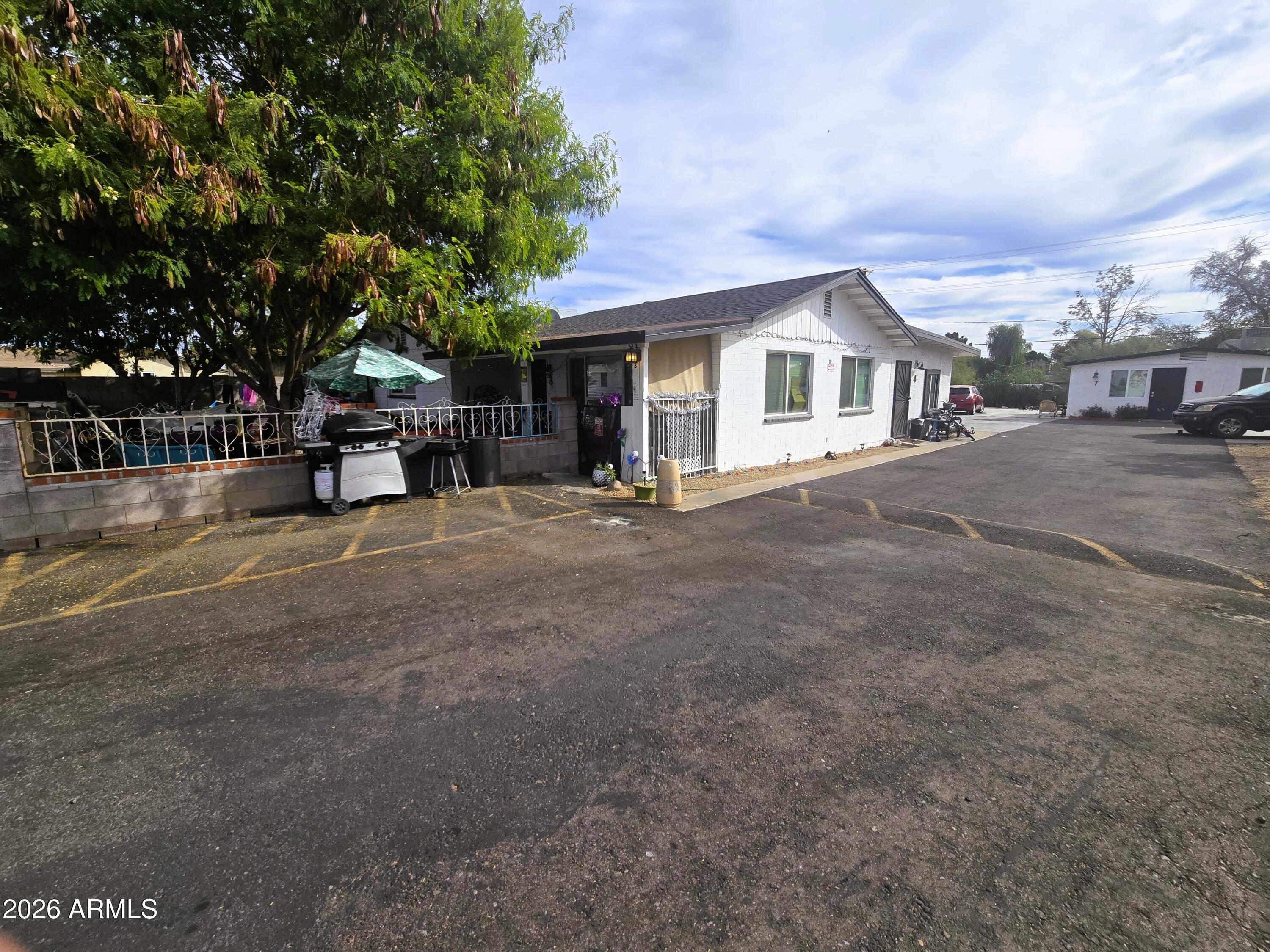 CAMELBACK GARDENS - Residential Income