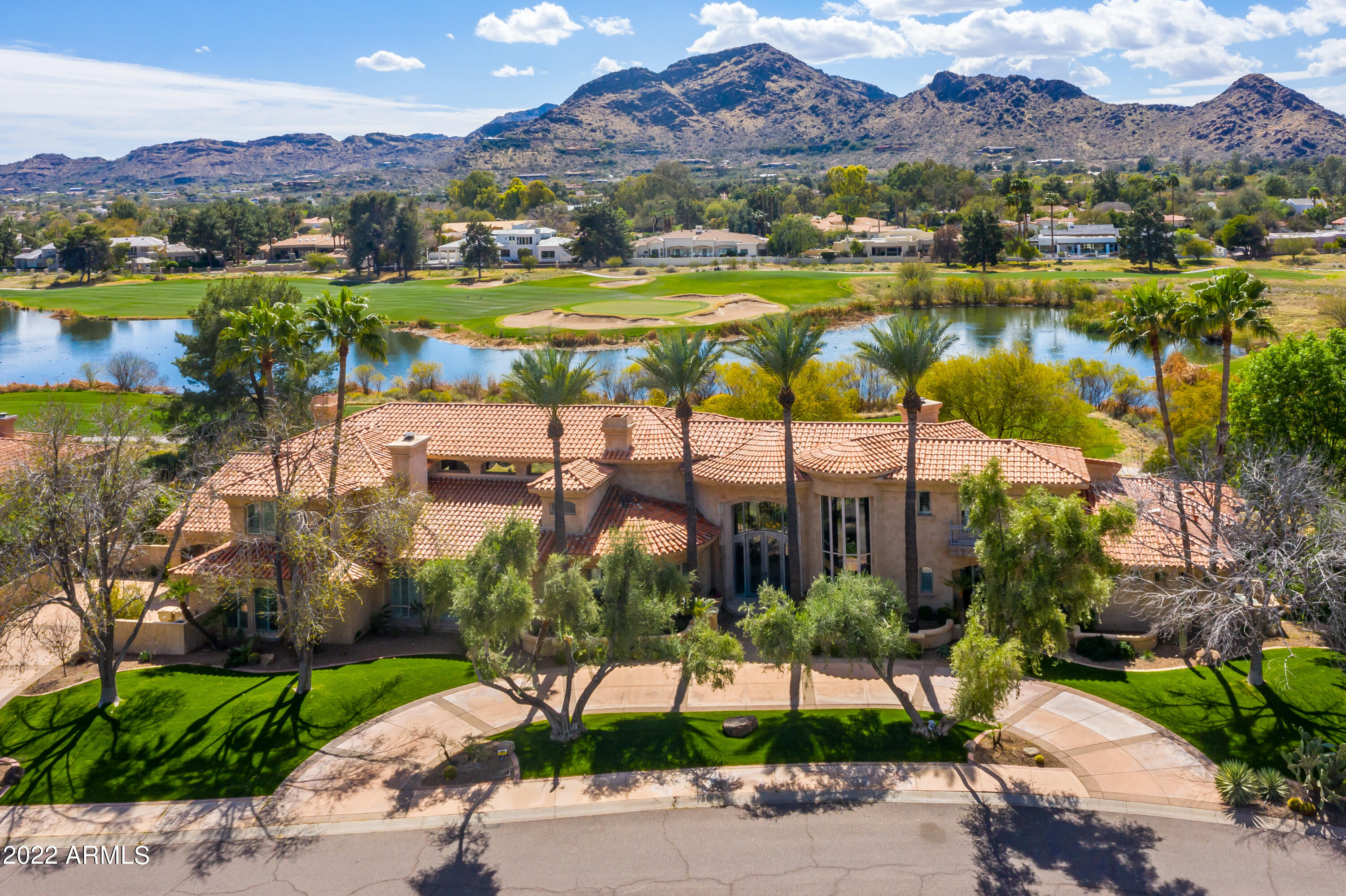CAMELBACK COUNTRY ESTATES UNIT 5 - Residential