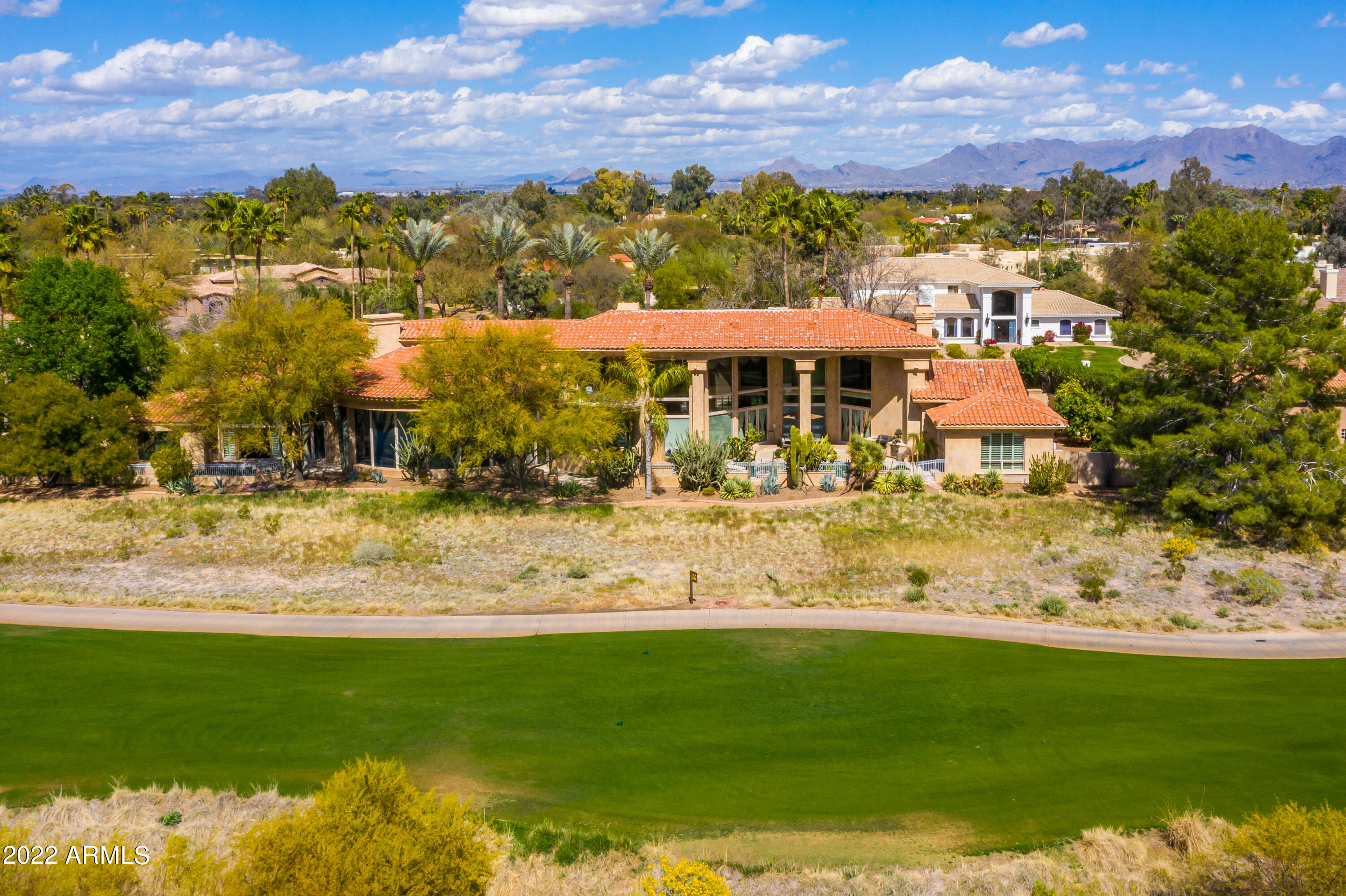CAMELBACK COUNTRY ESTATES UNIT 5 - Residential