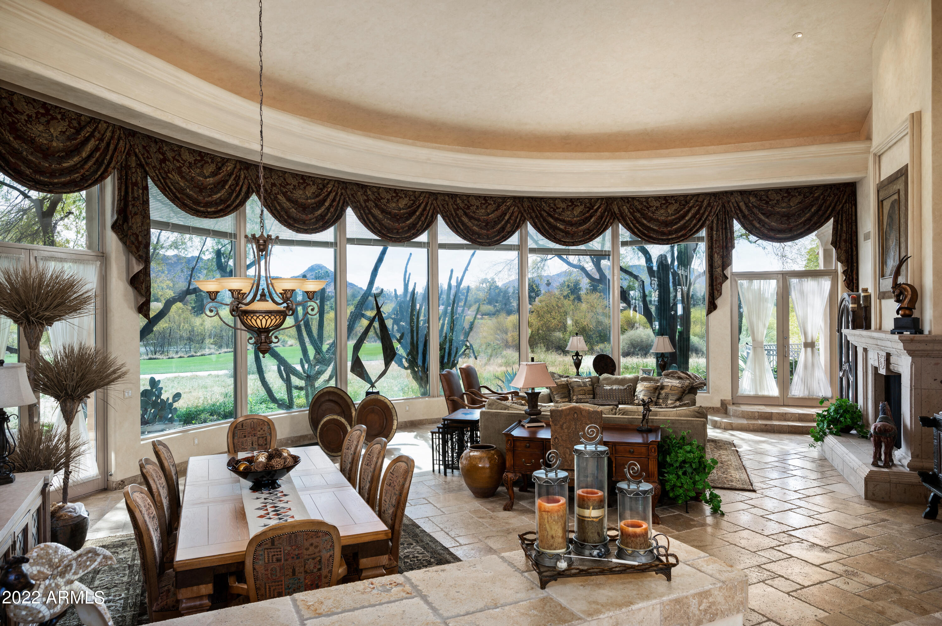 CAMELBACK COUNTRY ESTATES UNIT 5 - Residential