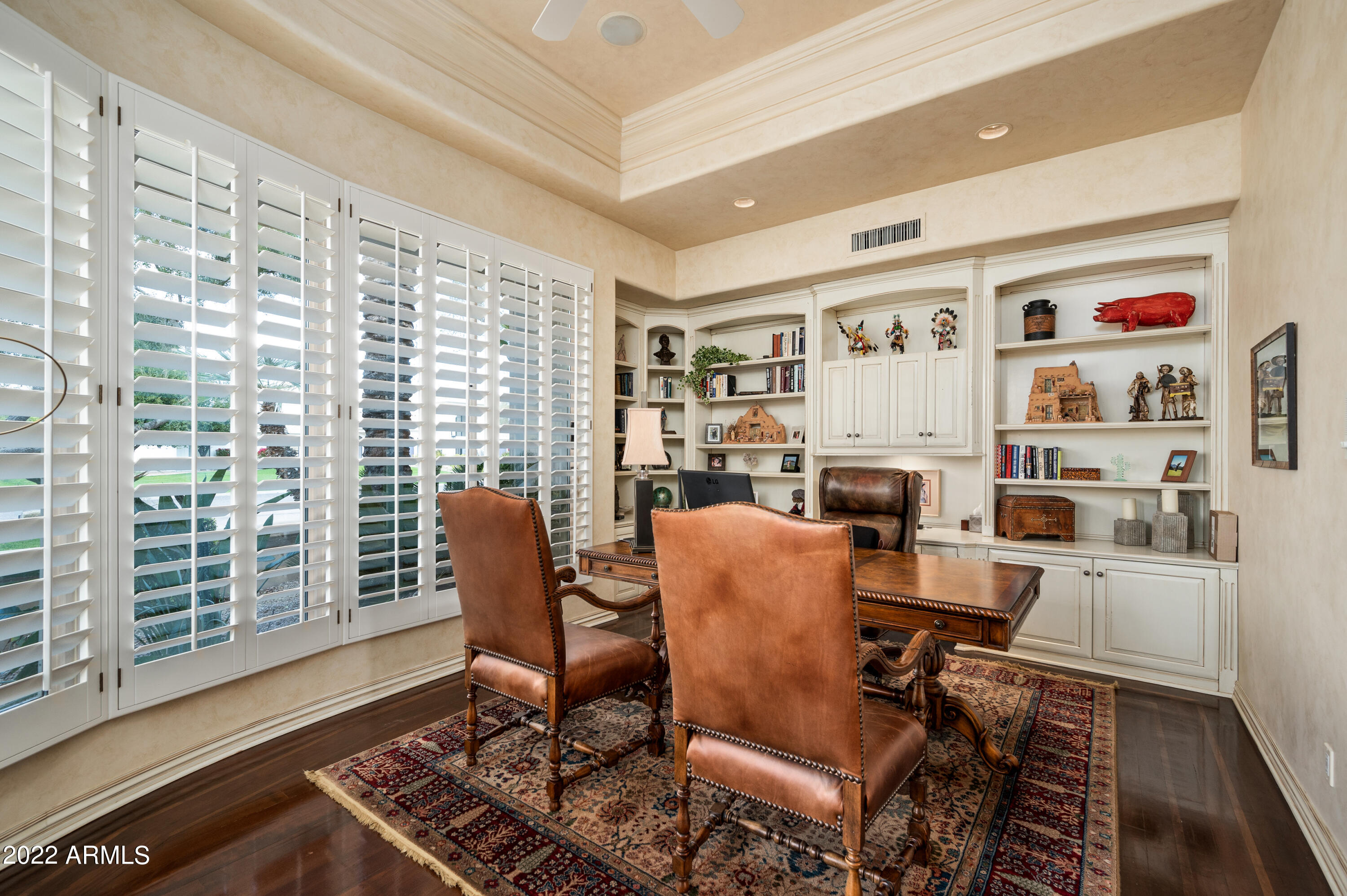 CAMELBACK COUNTRY ESTATES UNIT 5 - Residential