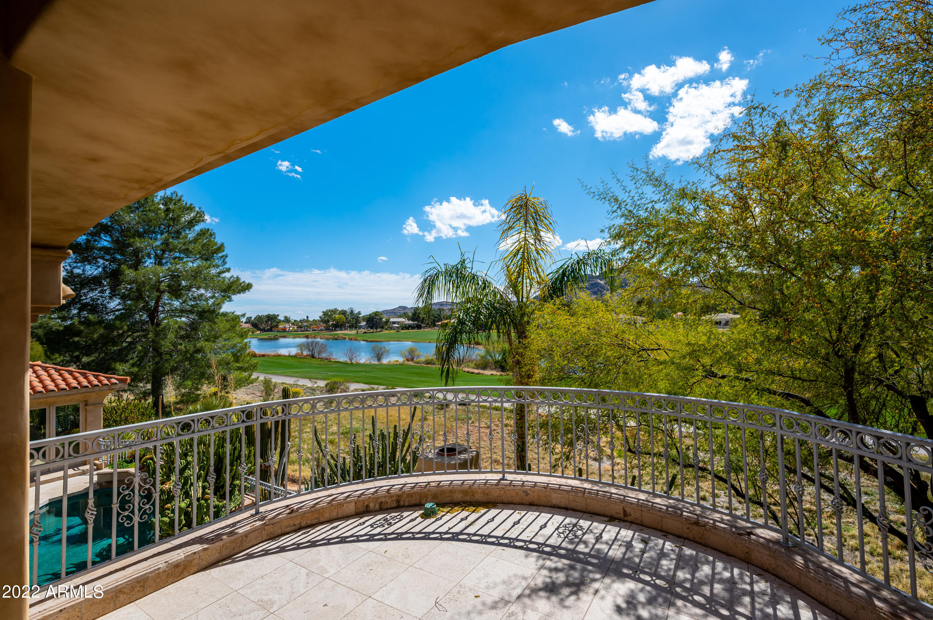 CAMELBACK COUNTRY ESTATES UNIT 5 - Residential