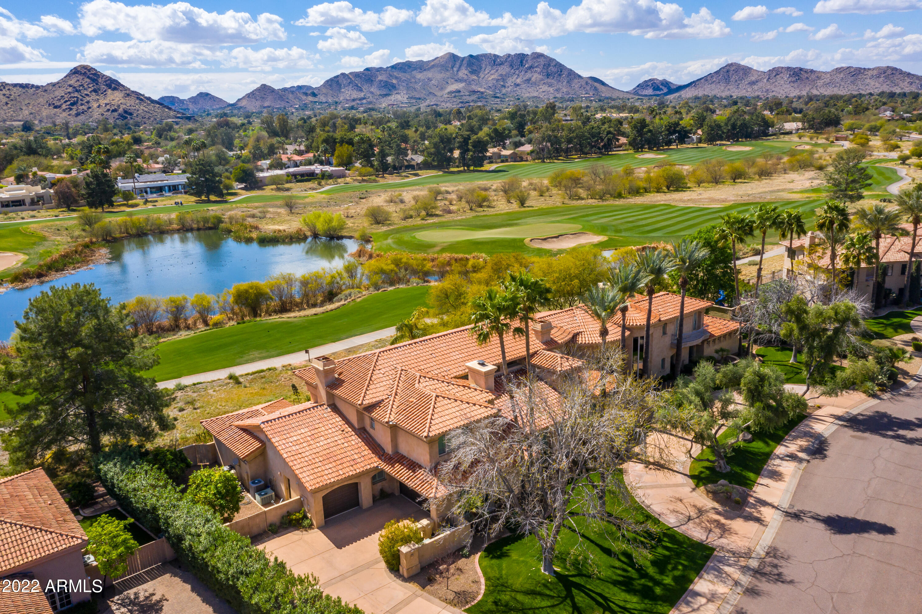 CAMELBACK COUNTRY ESTATES UNIT 5 - Residential