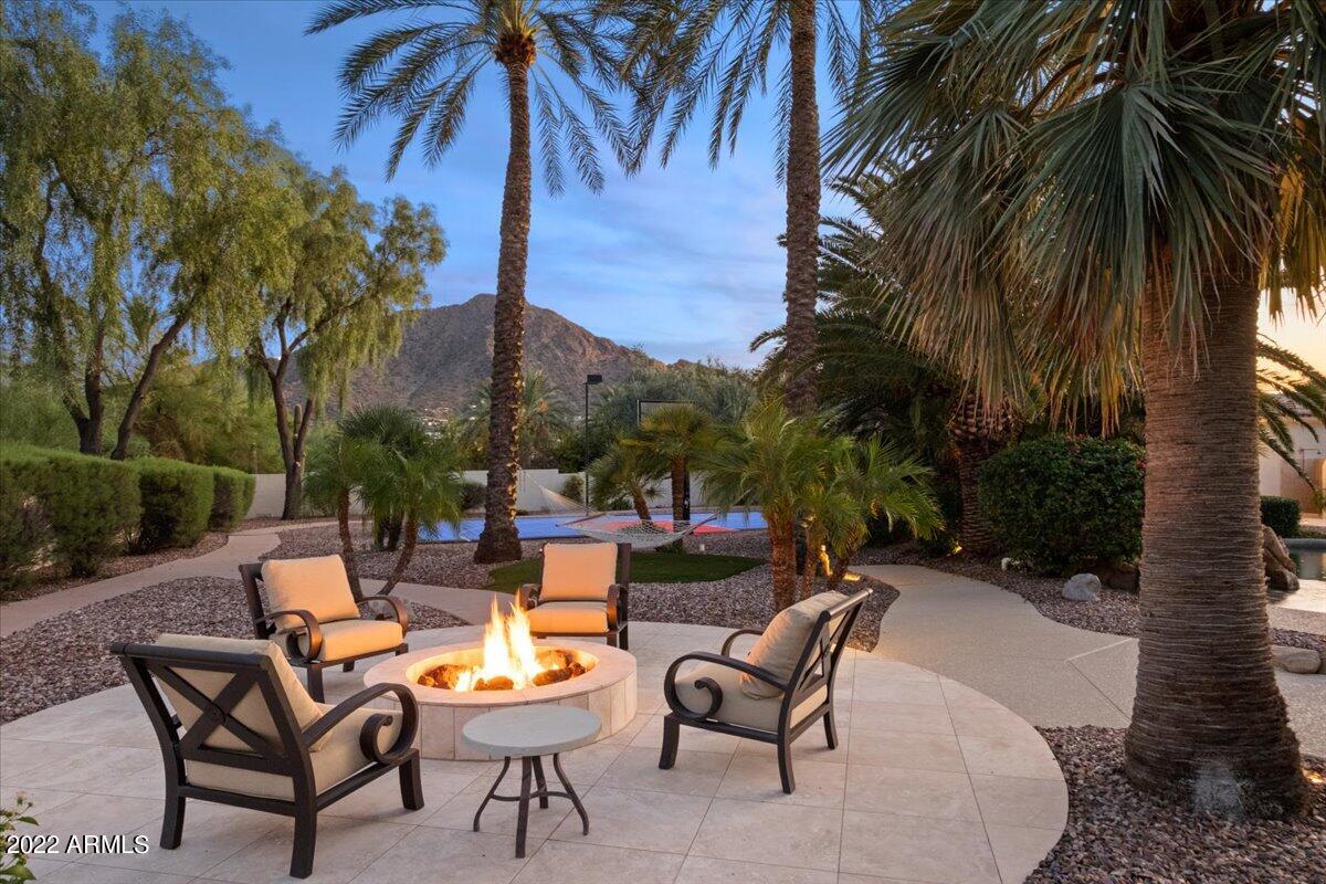 El Chorro Estates - Residential