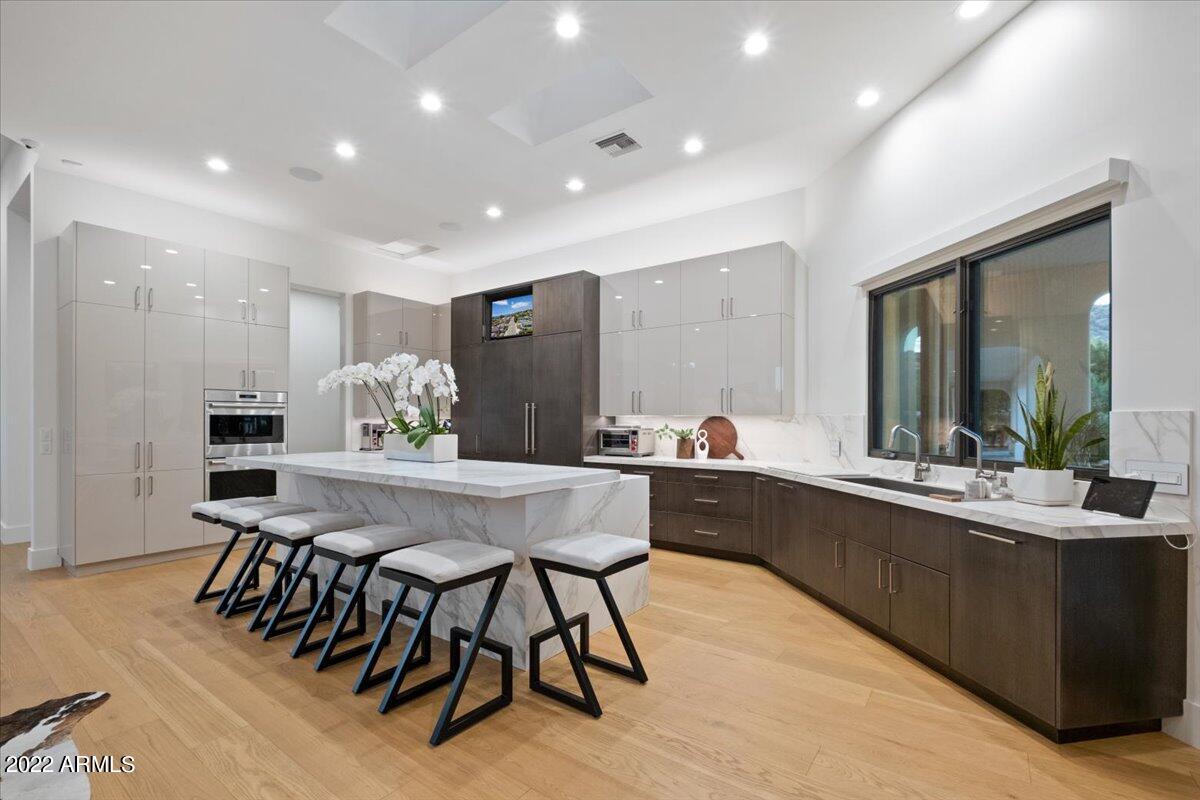 El Chorro Estates - Residential