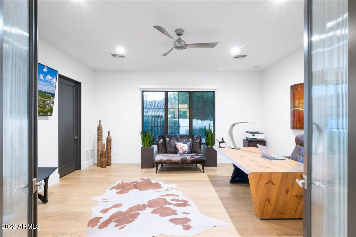 El Chorro Estates - Residential