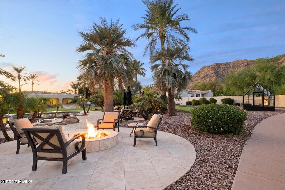 El Chorro Estates - Residential
