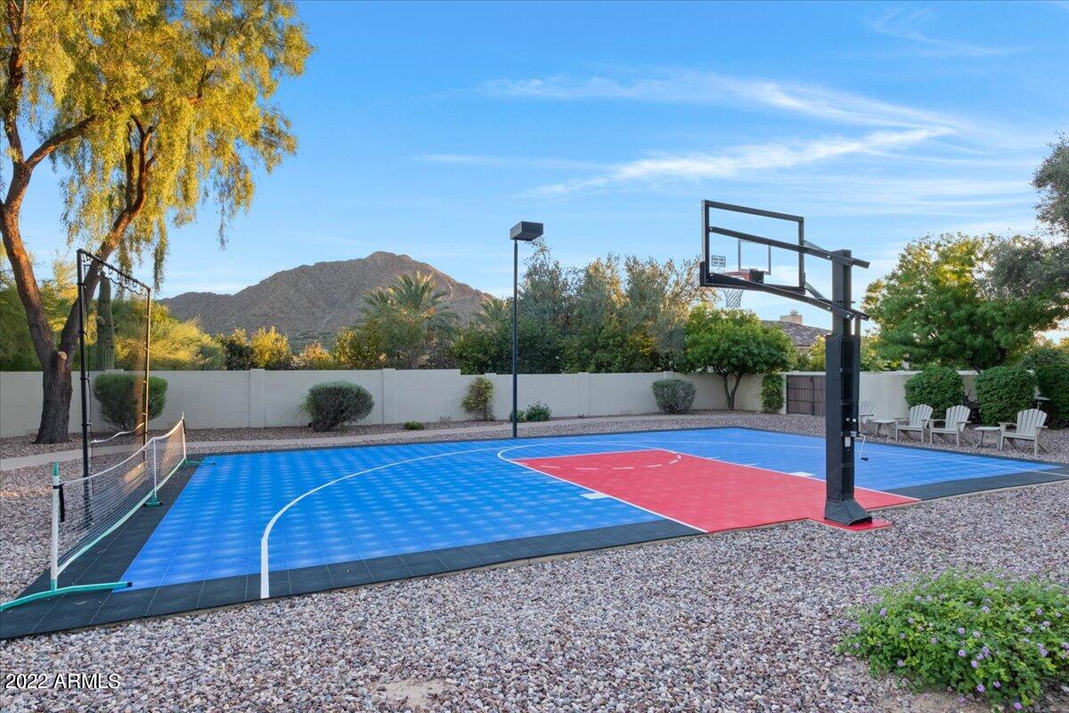 El Chorro Estates - Residential
