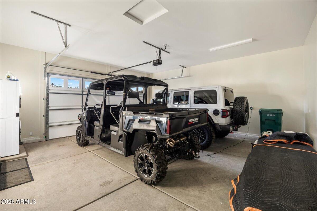 WHITE MOUNTAIN LAKES UNIT 8 - Residential