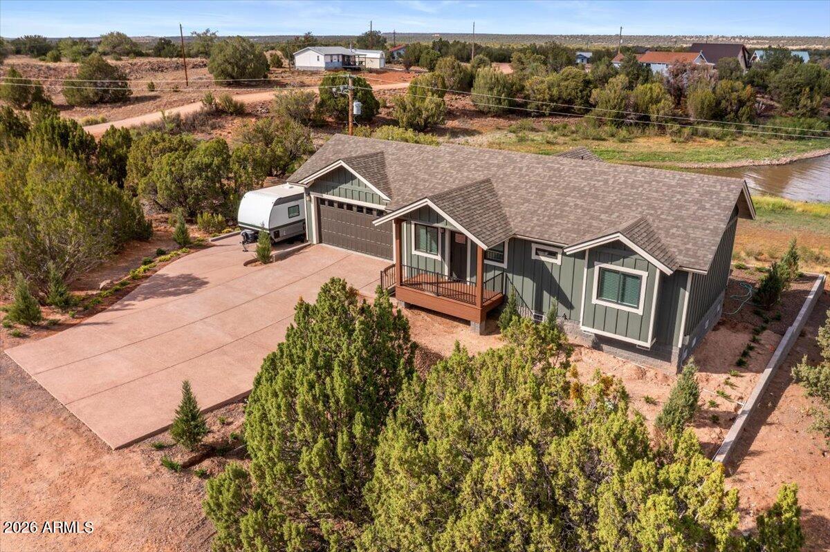 WHITE MOUNTAIN LAKES UNIT 8 - Residential