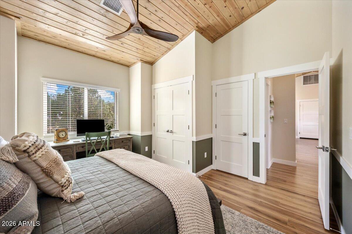 WHITE MOUNTAIN LAKES UNIT 8 - Residential