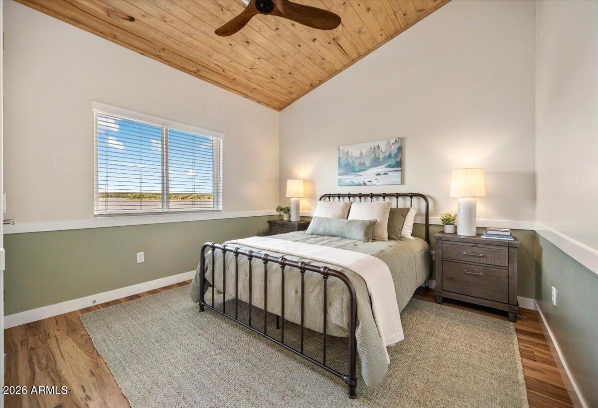 WHITE MOUNTAIN LAKES UNIT 8 - Residential