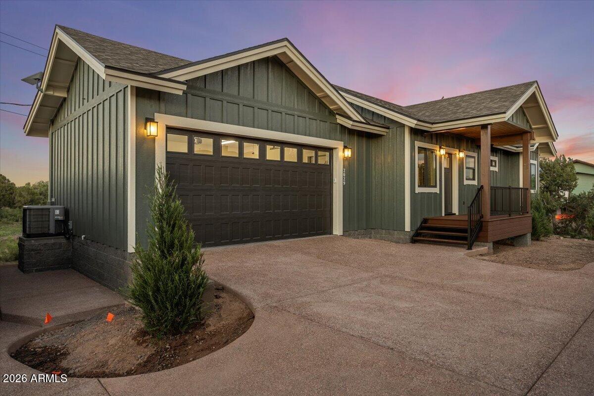 WHITE MOUNTAIN LAKES UNIT 8 - Residential
