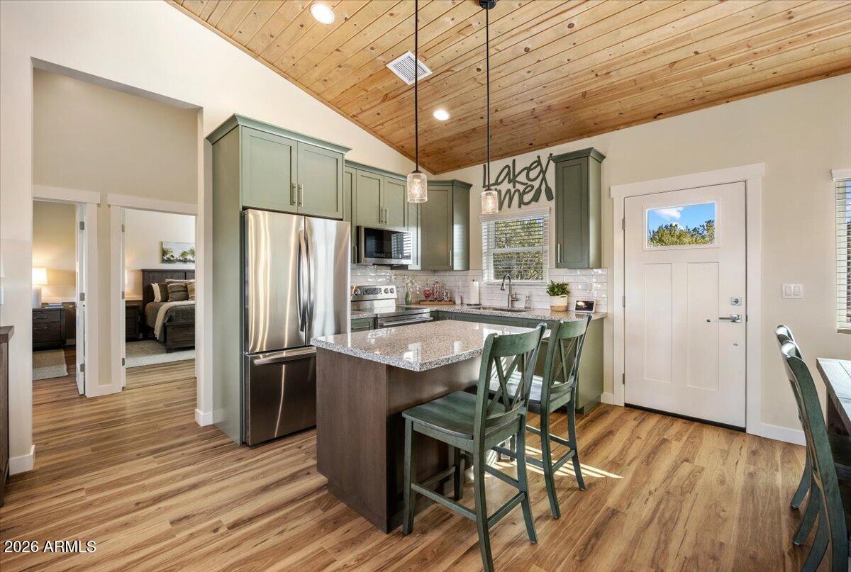 WHITE MOUNTAIN LAKES UNIT 8 - Residential