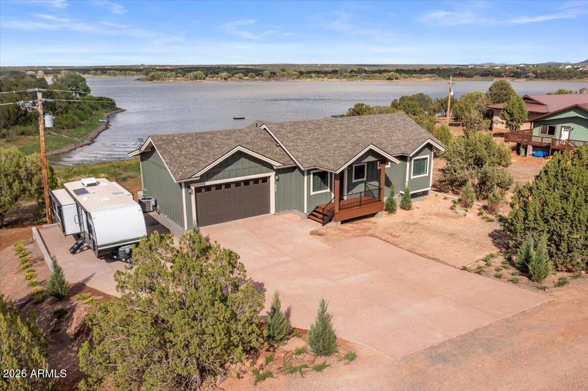WHITE MOUNTAIN LAKES UNIT 8 - Residential