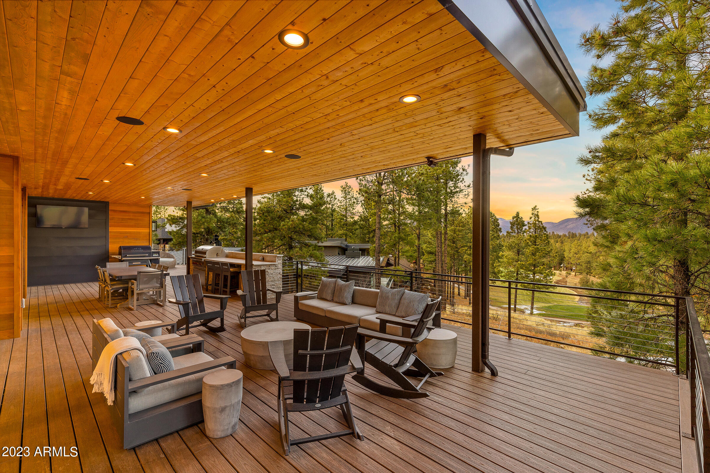 PINE CANYON - Residential