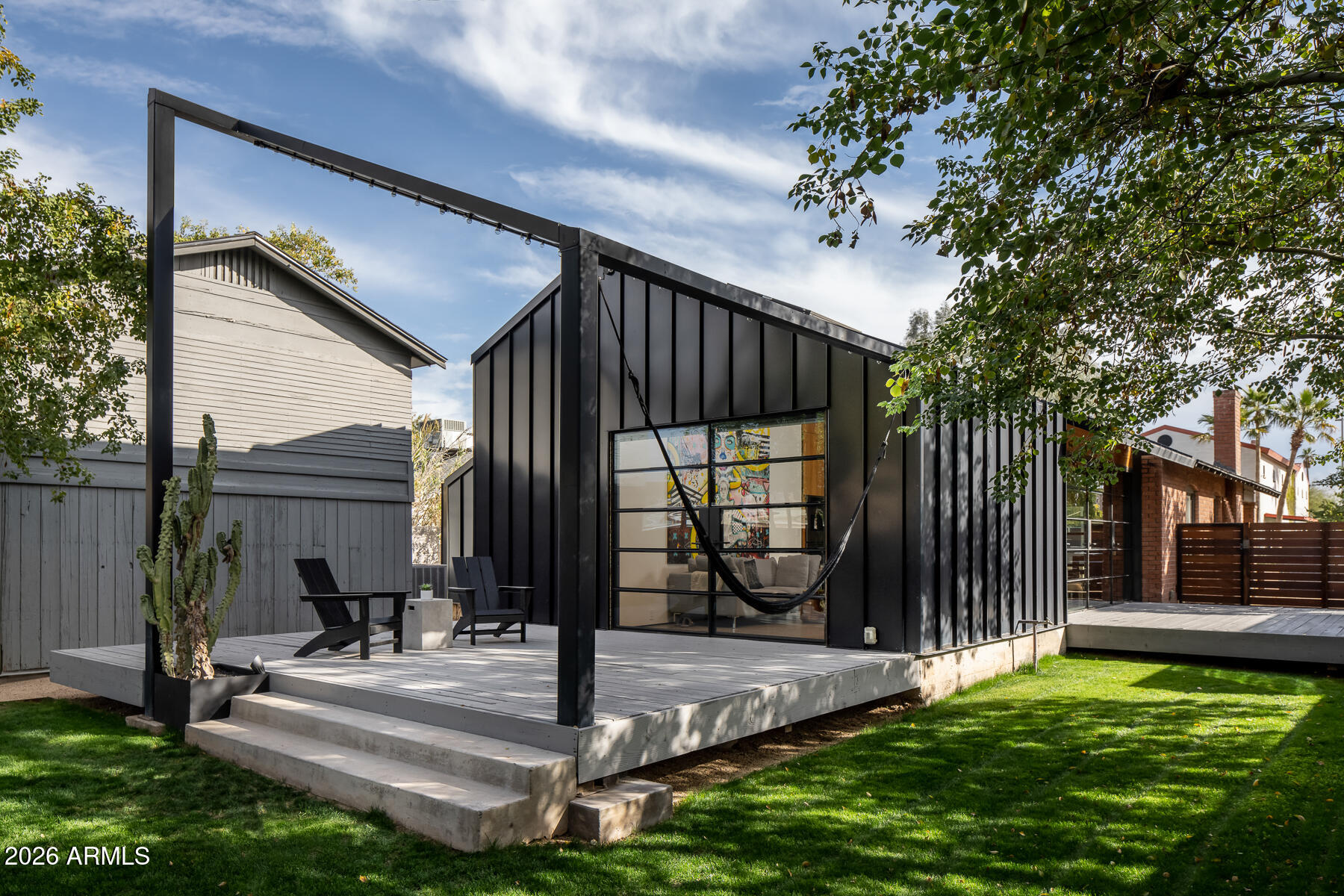 EDGEMERE PLACE - Residential