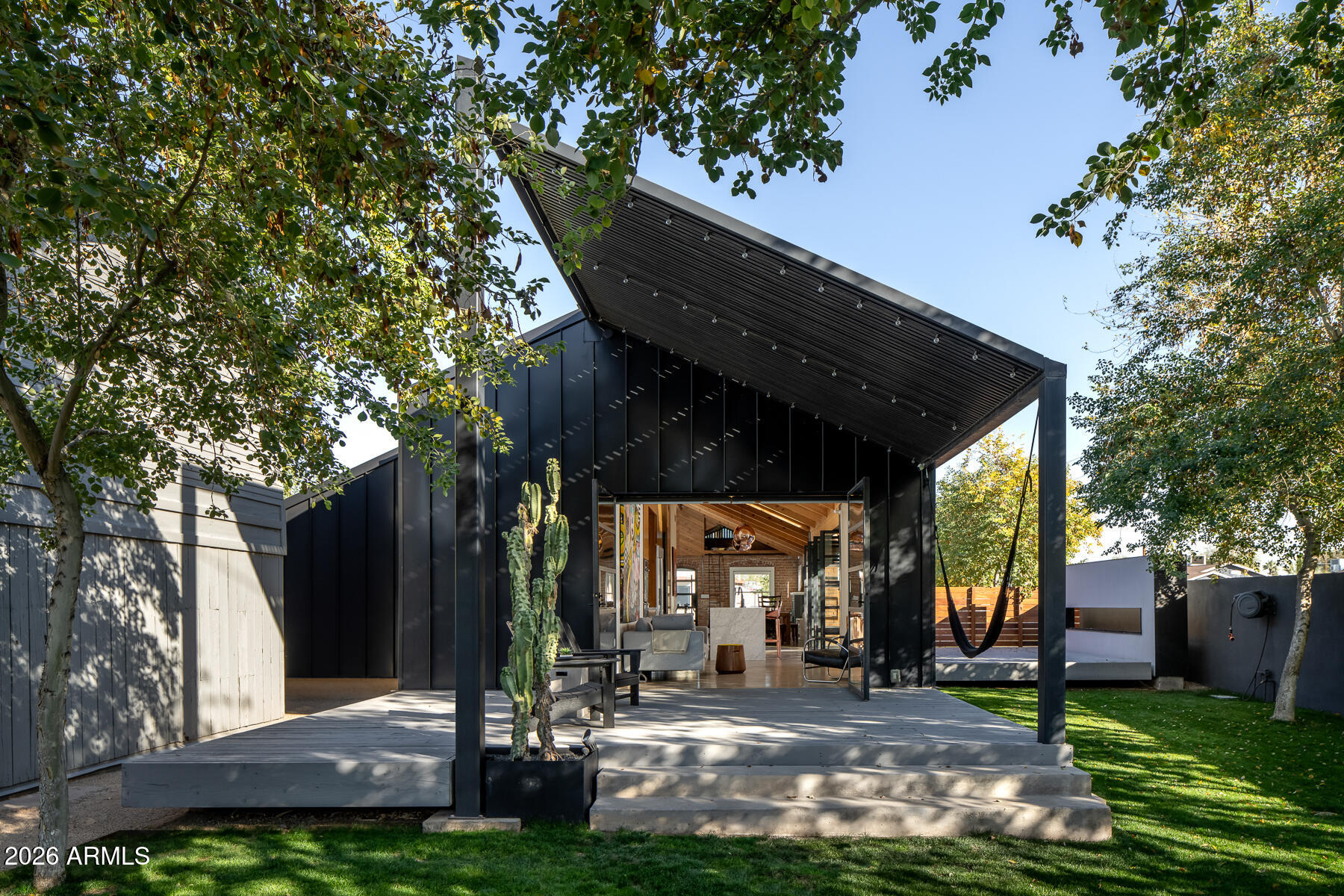 EDGEMERE PLACE - Residential
