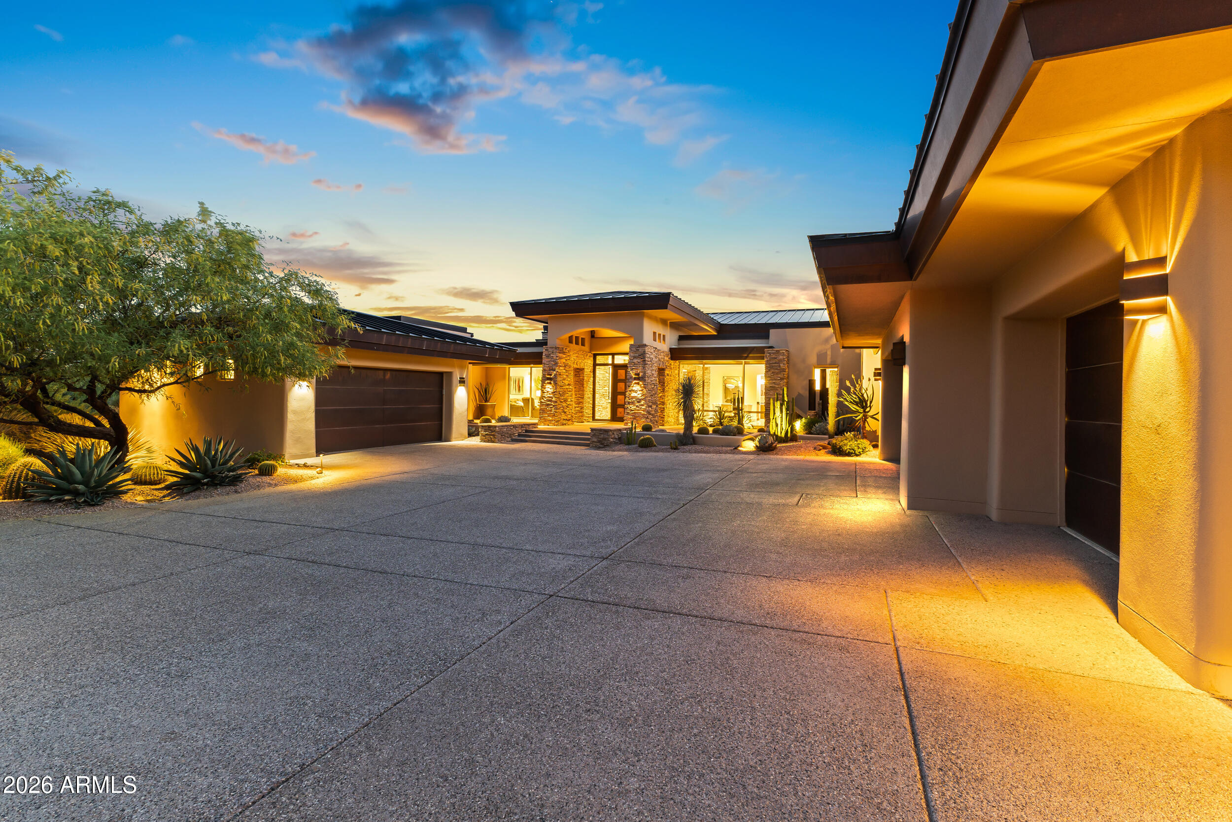 DESERT MOUNTAIN - Residential