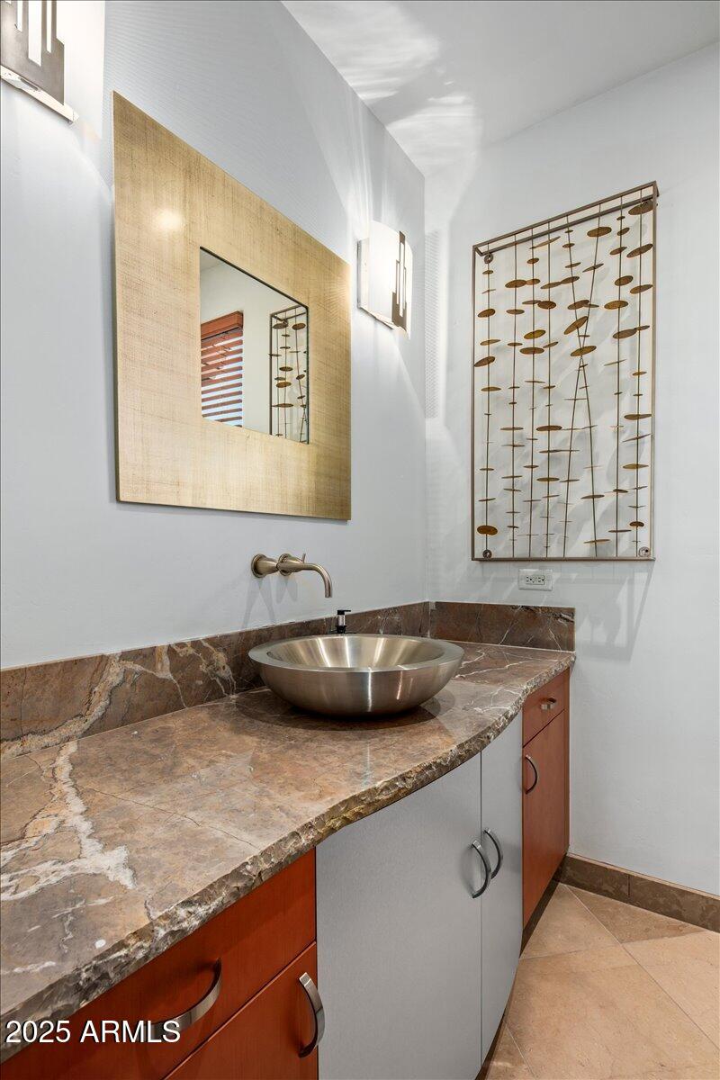 DESERT MOUNTAIN - Residential