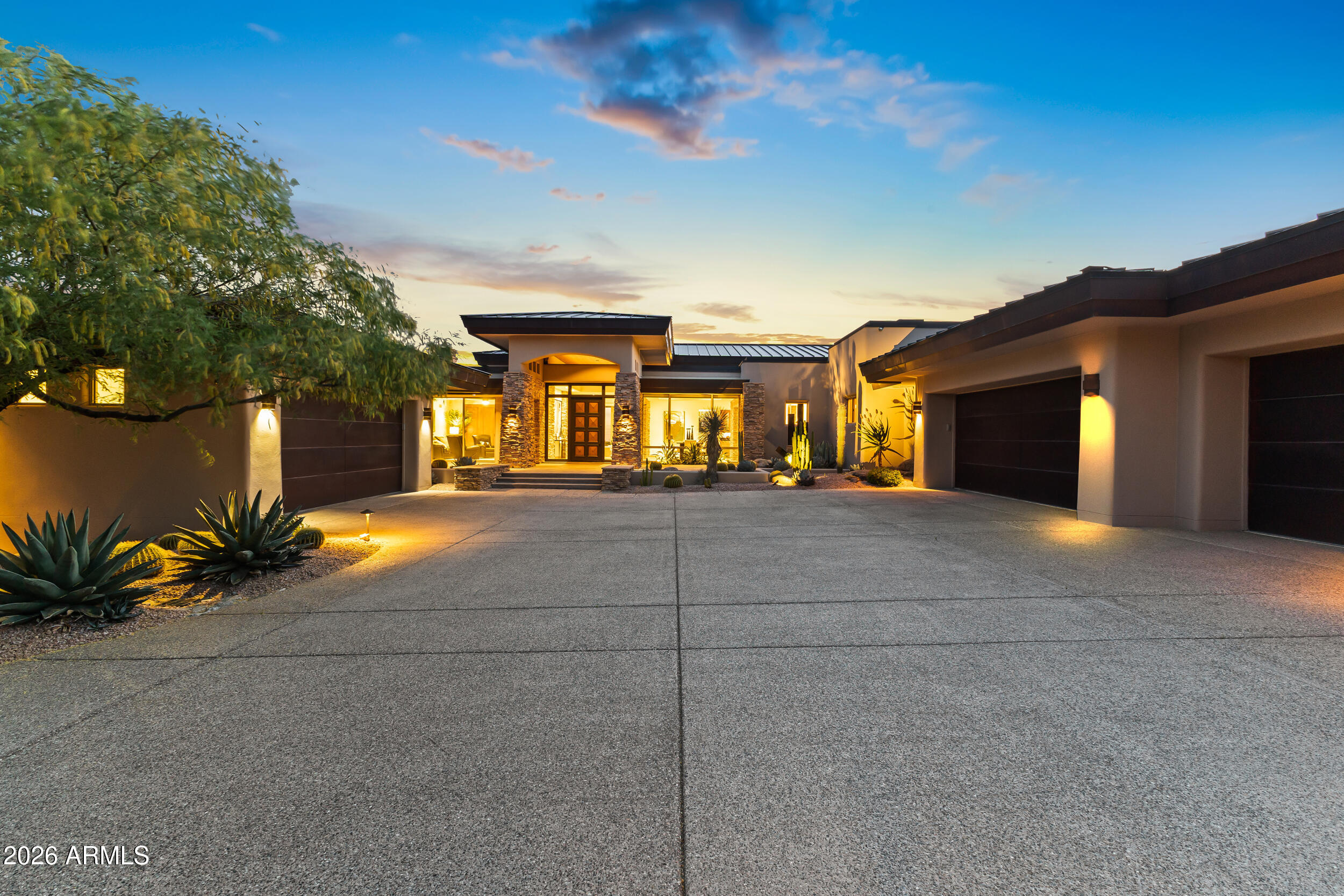 DESERT MOUNTAIN - Residential