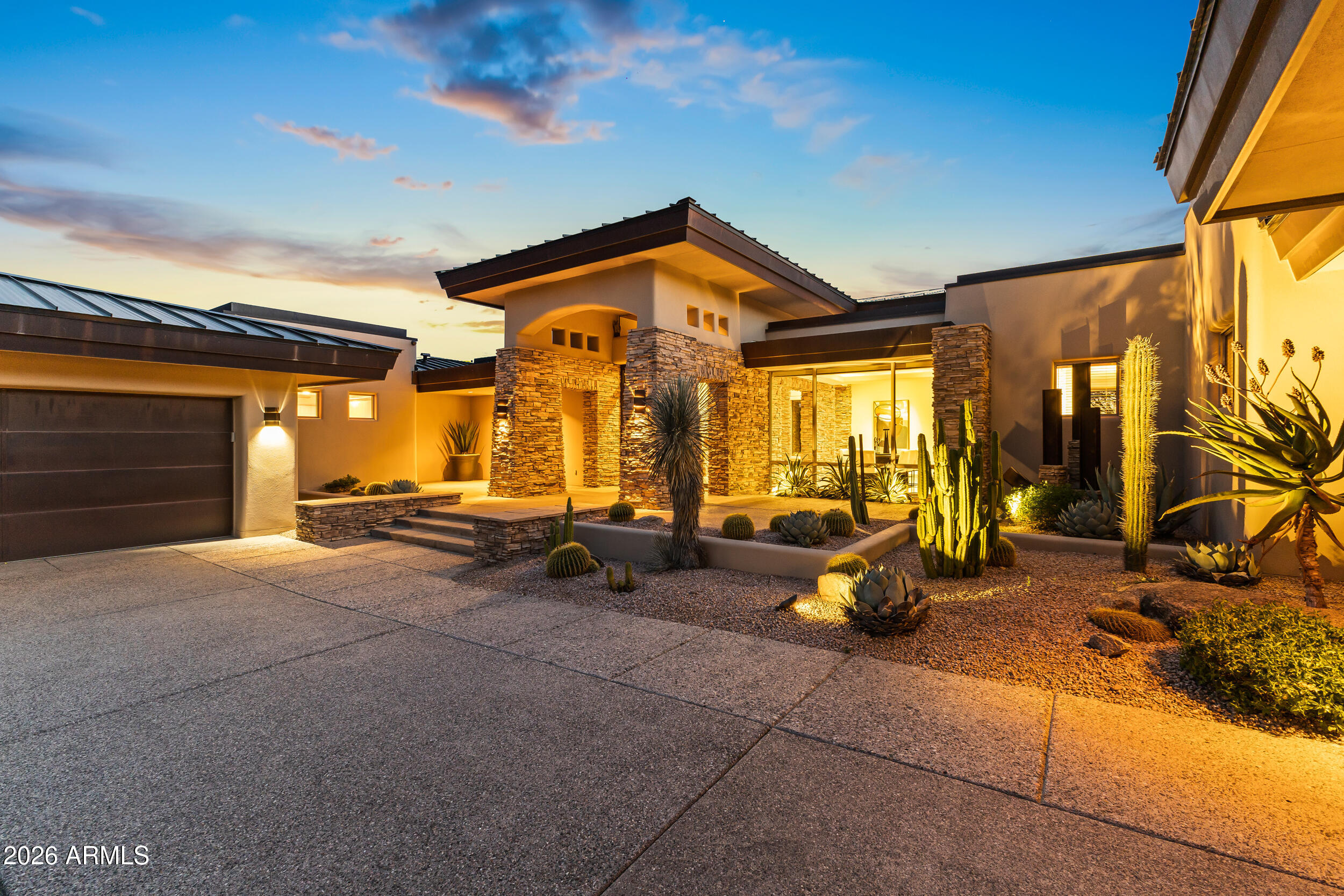 DESERT MOUNTAIN - Residential