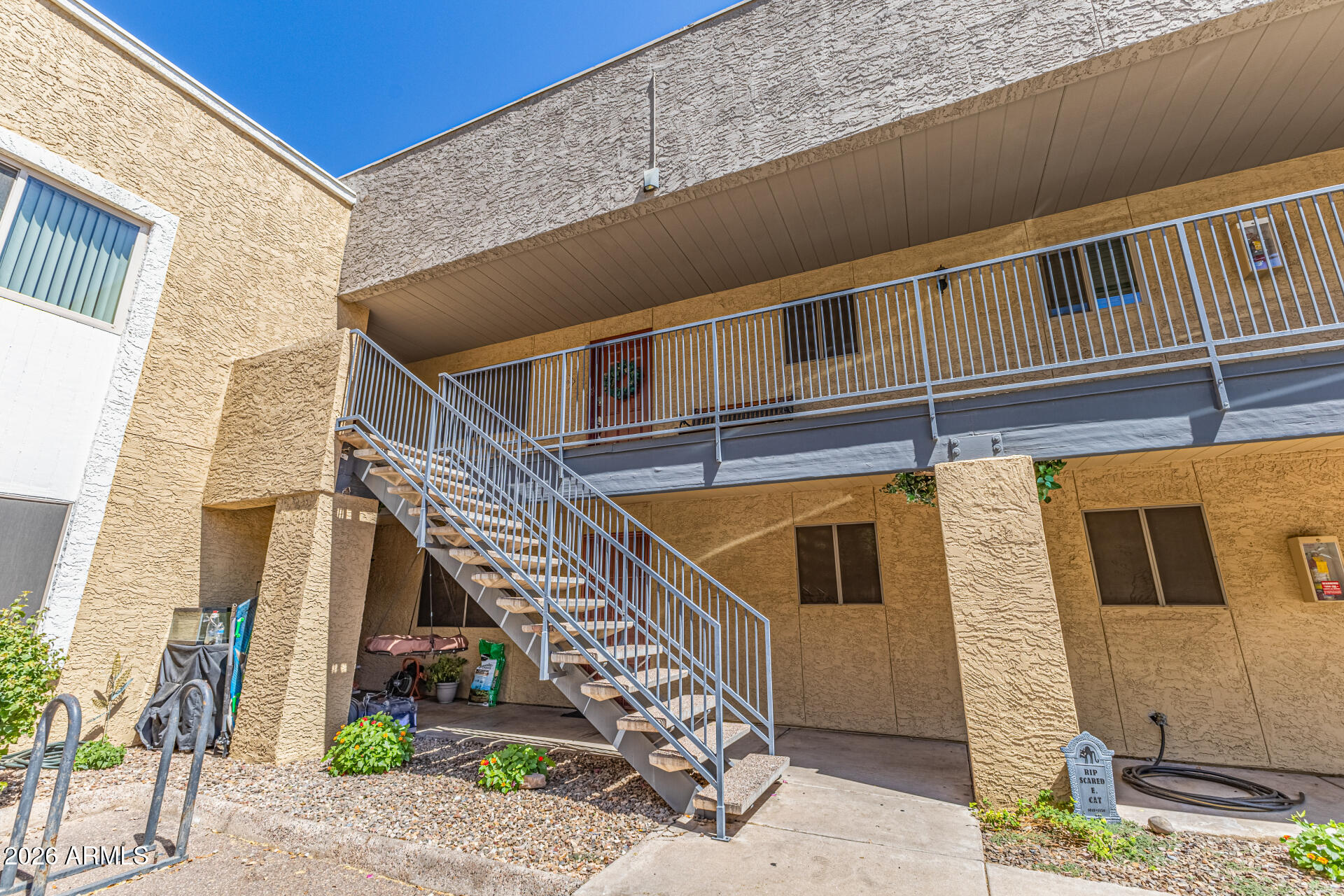 DELARIO CONDOMINIUMS - Residential