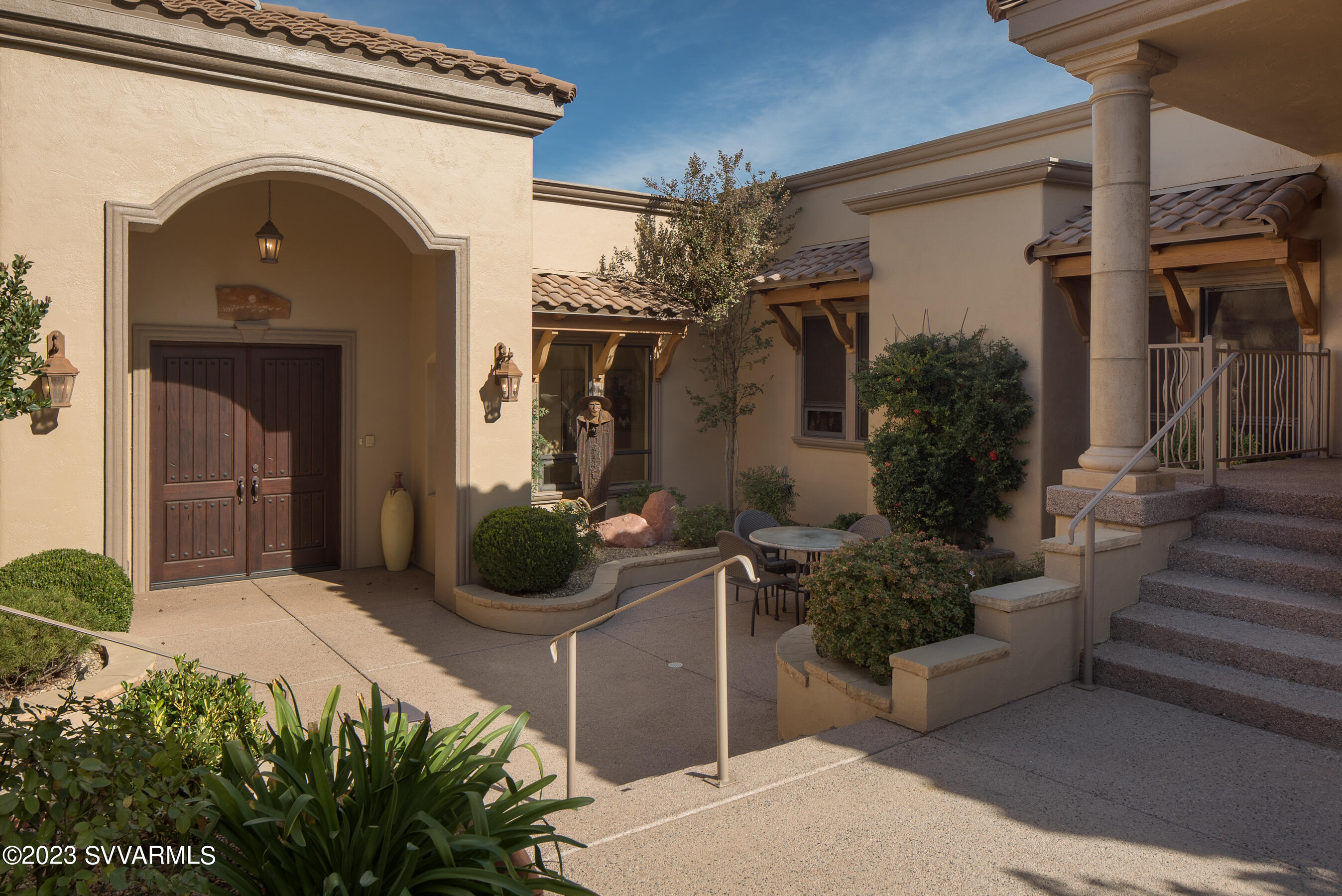 Las Lomas 1 - 2 - Residential