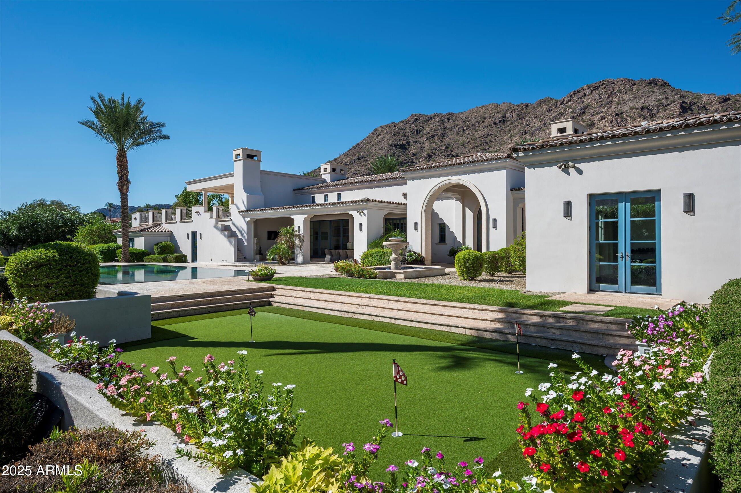 CLUB ESTATES - Residential