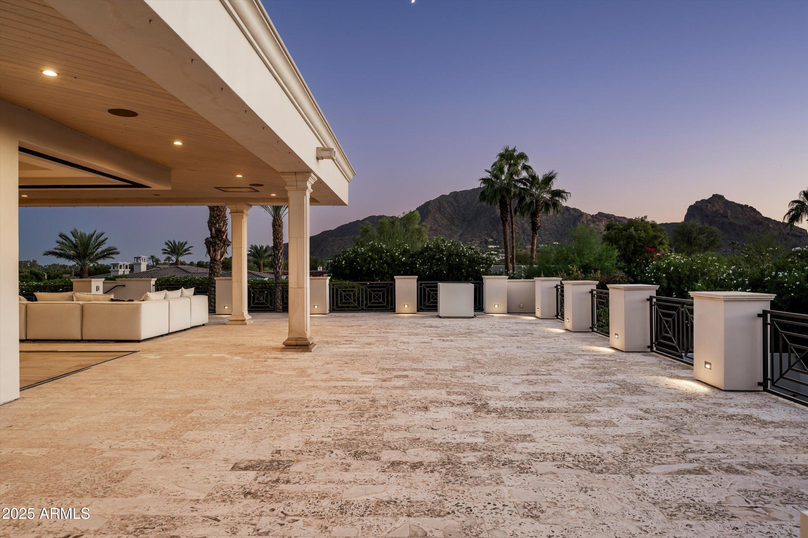 CLUB ESTATES - Residential