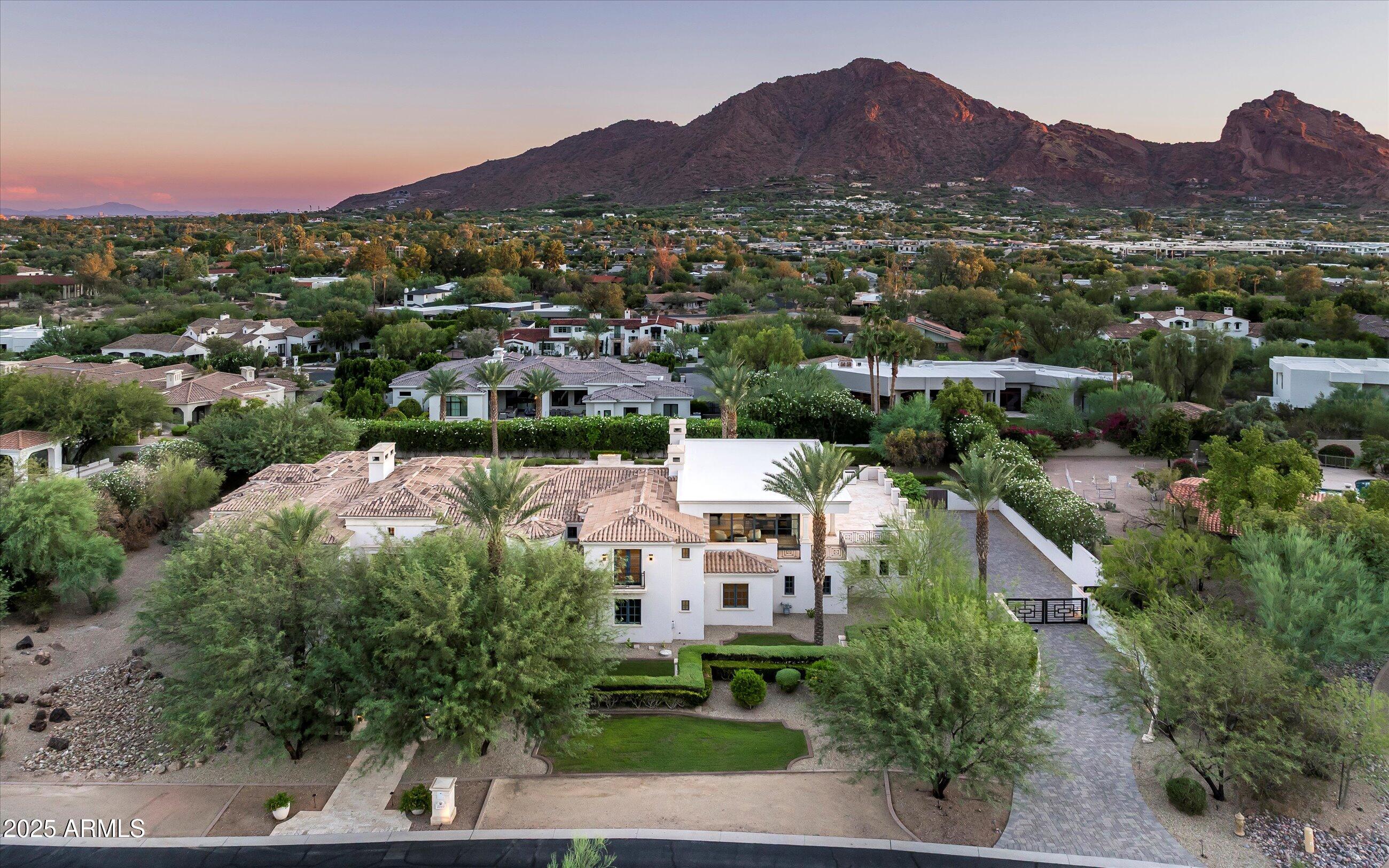 CLUB ESTATES - Residential