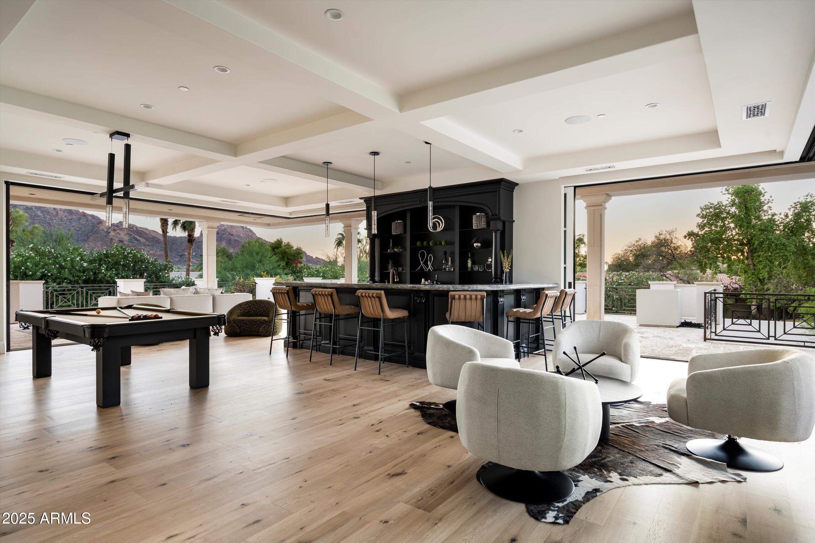 CLUB ESTATES - Residential
