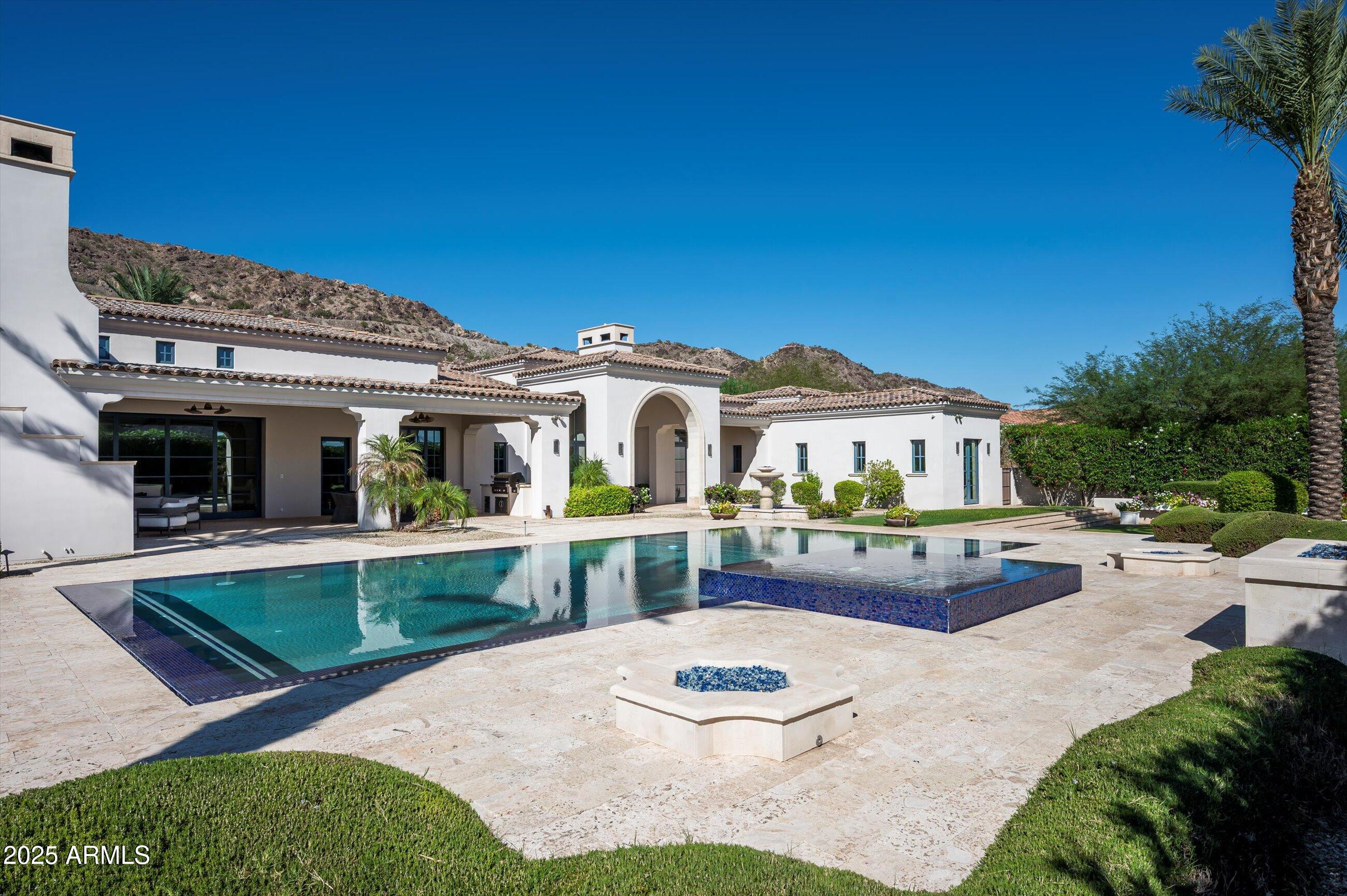 CLUB ESTATES - Residential
