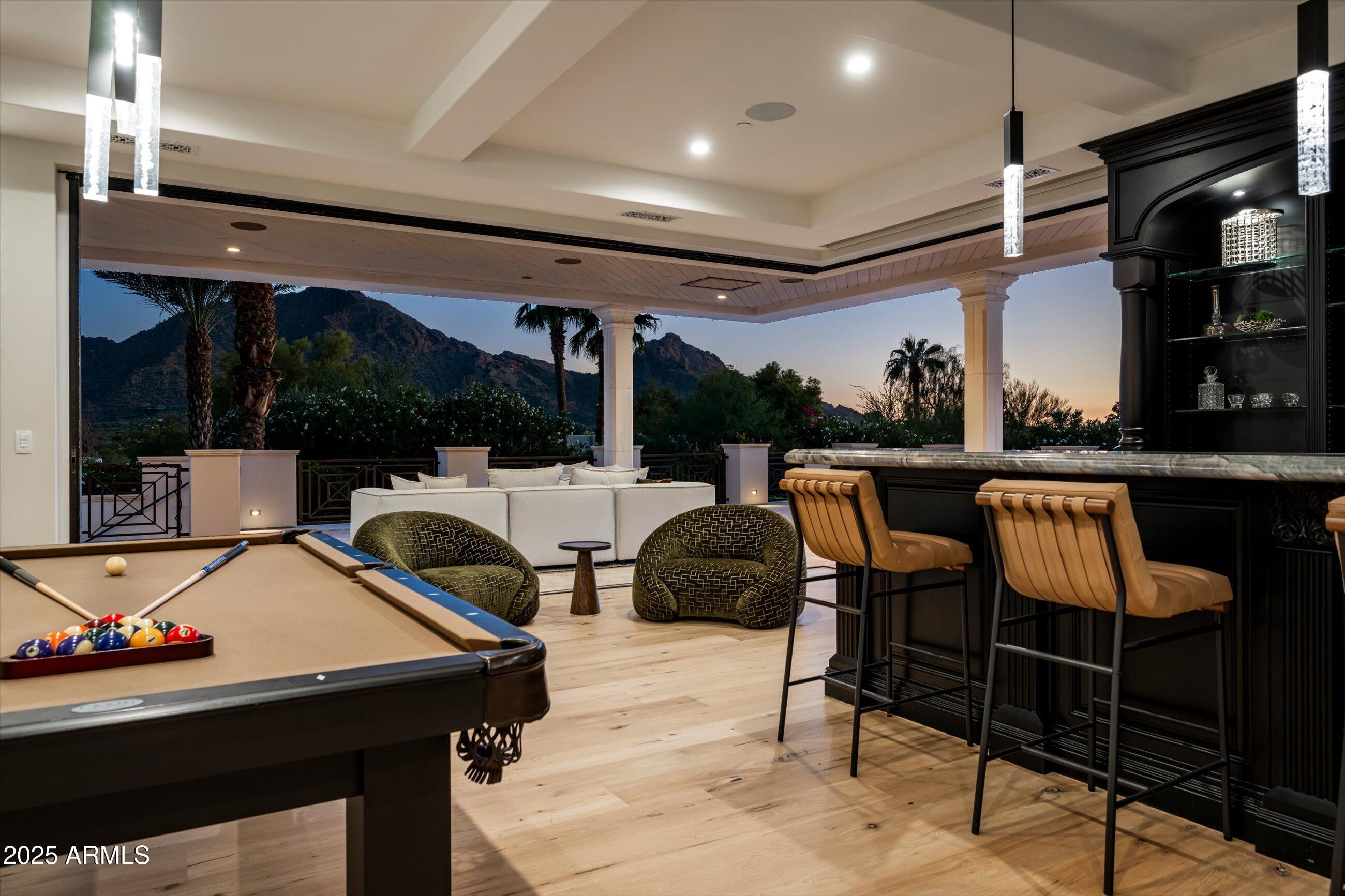 CLUB ESTATES - Residential