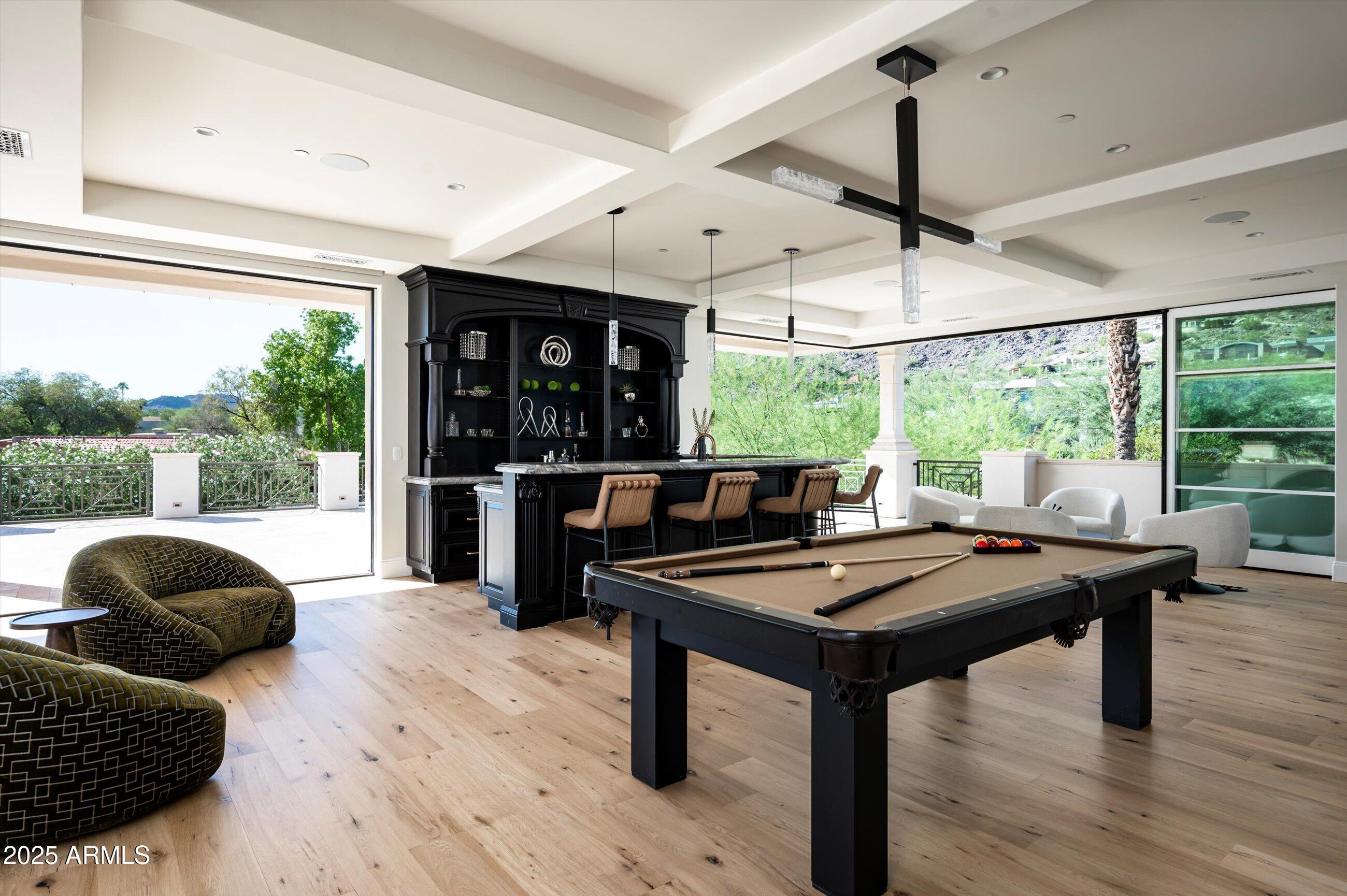 CLUB ESTATES - Residential