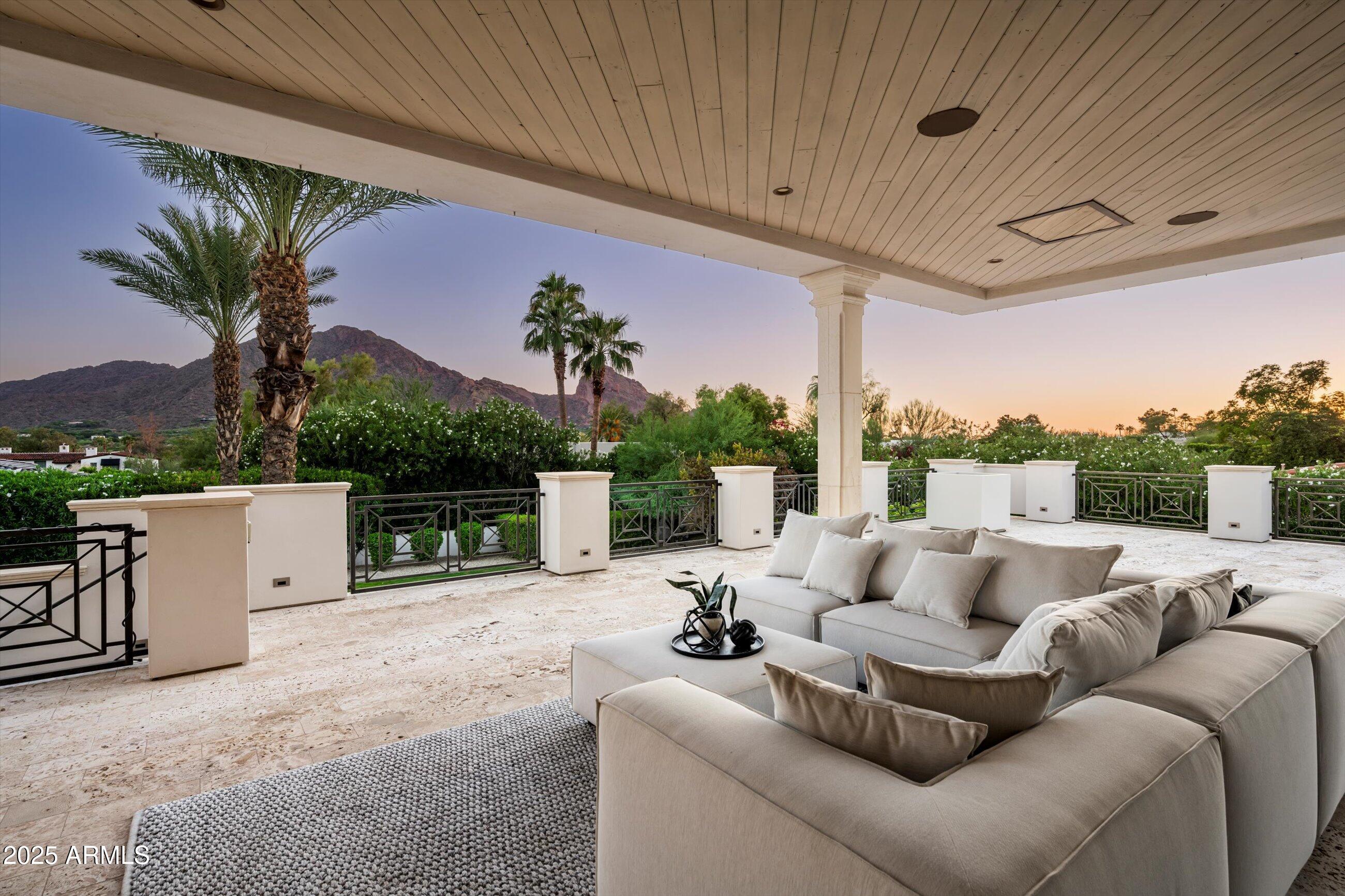 CLUB ESTATES - Residential