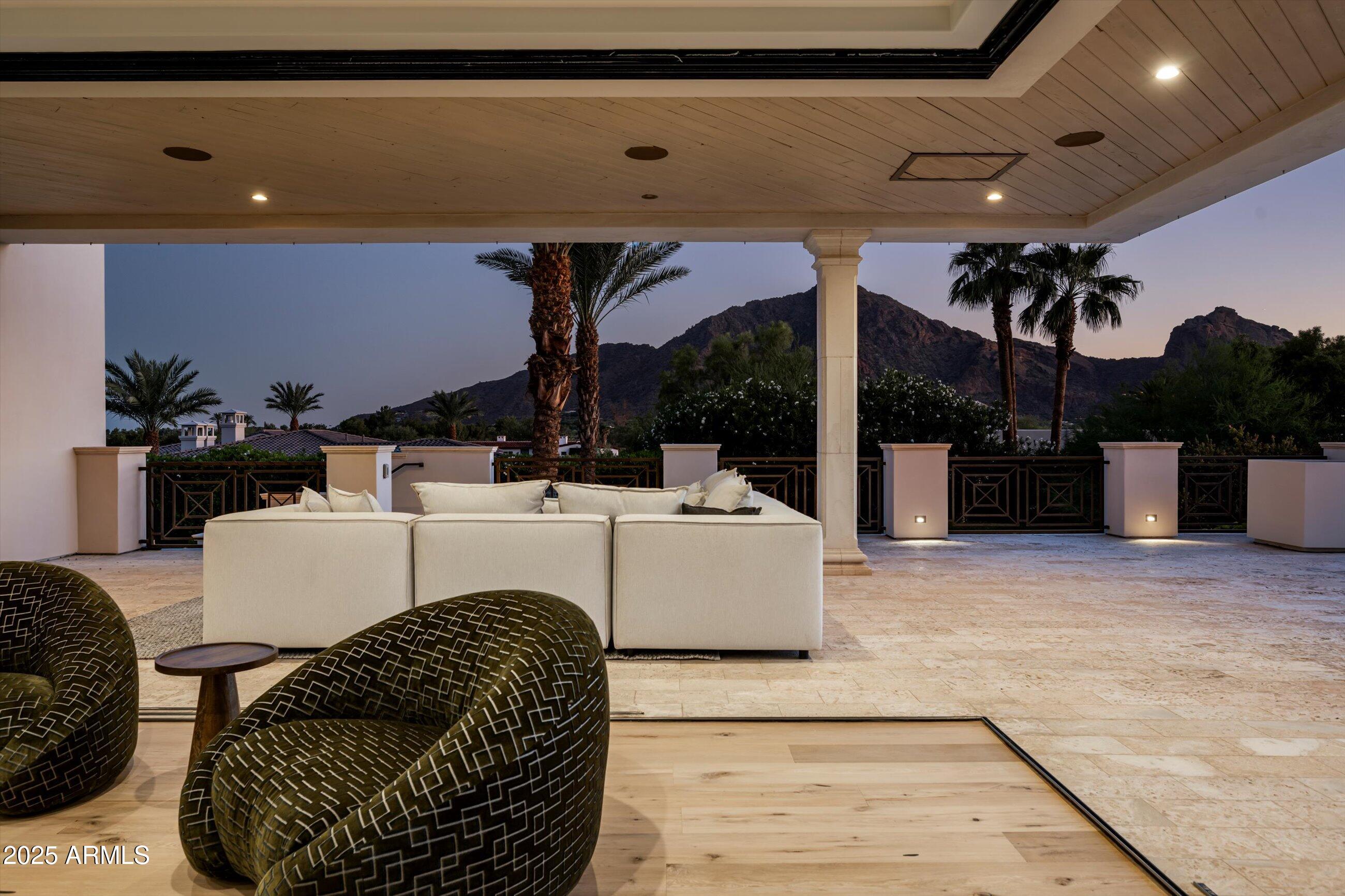 CLUB ESTATES - Residential