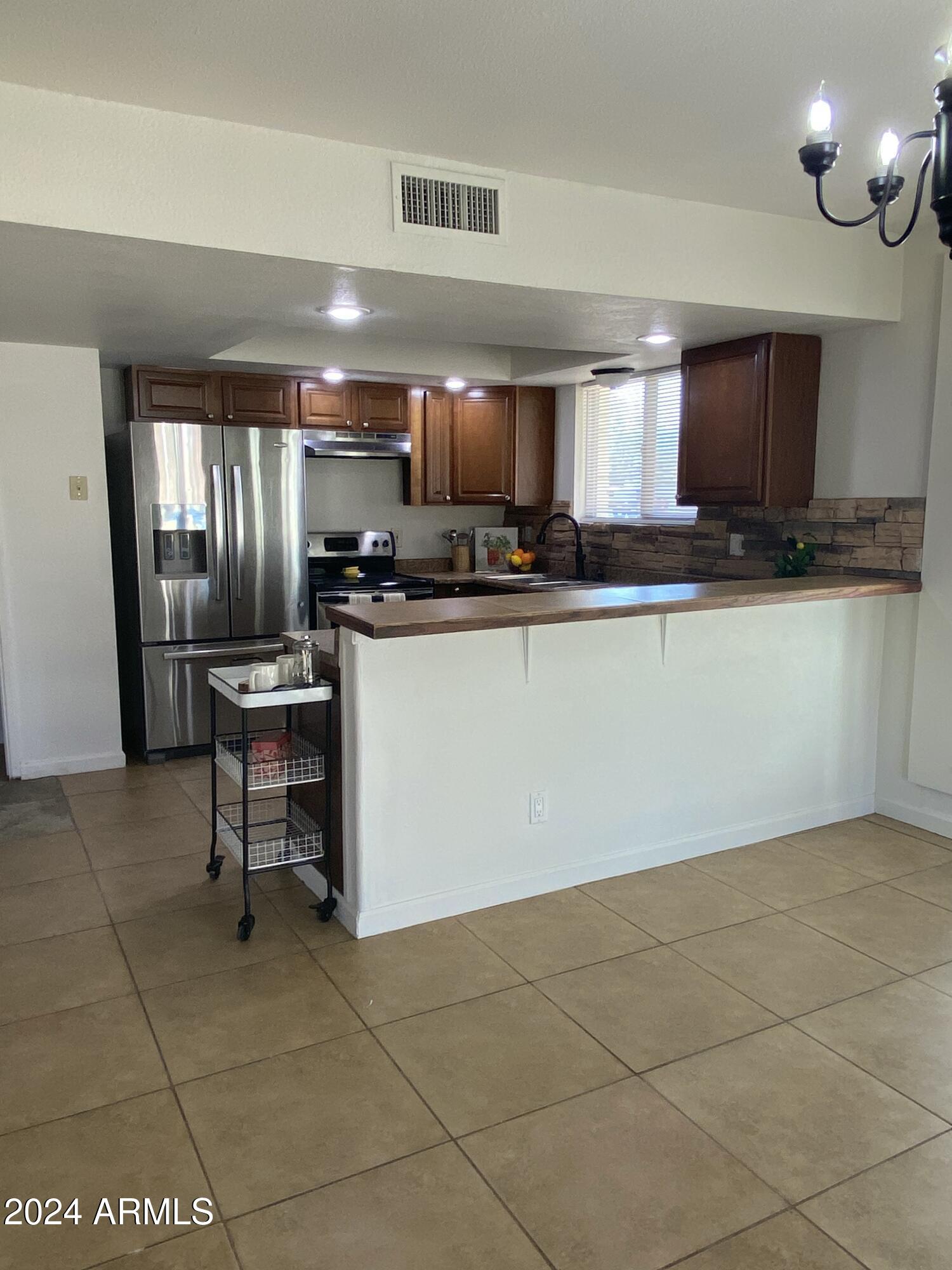 VISTA VILLAGE 3 - Residential