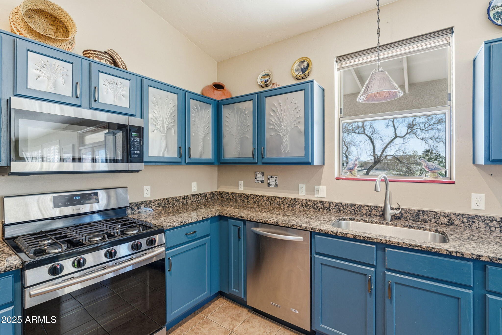 VISTA DEL ORO - Residential