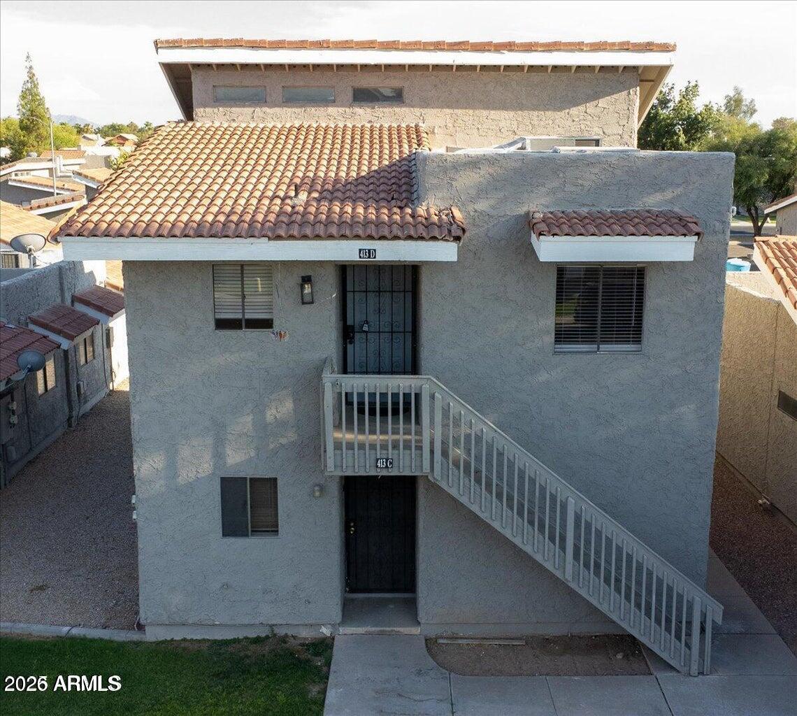 MEADOWBROOK VILLAGE AMD - Residential